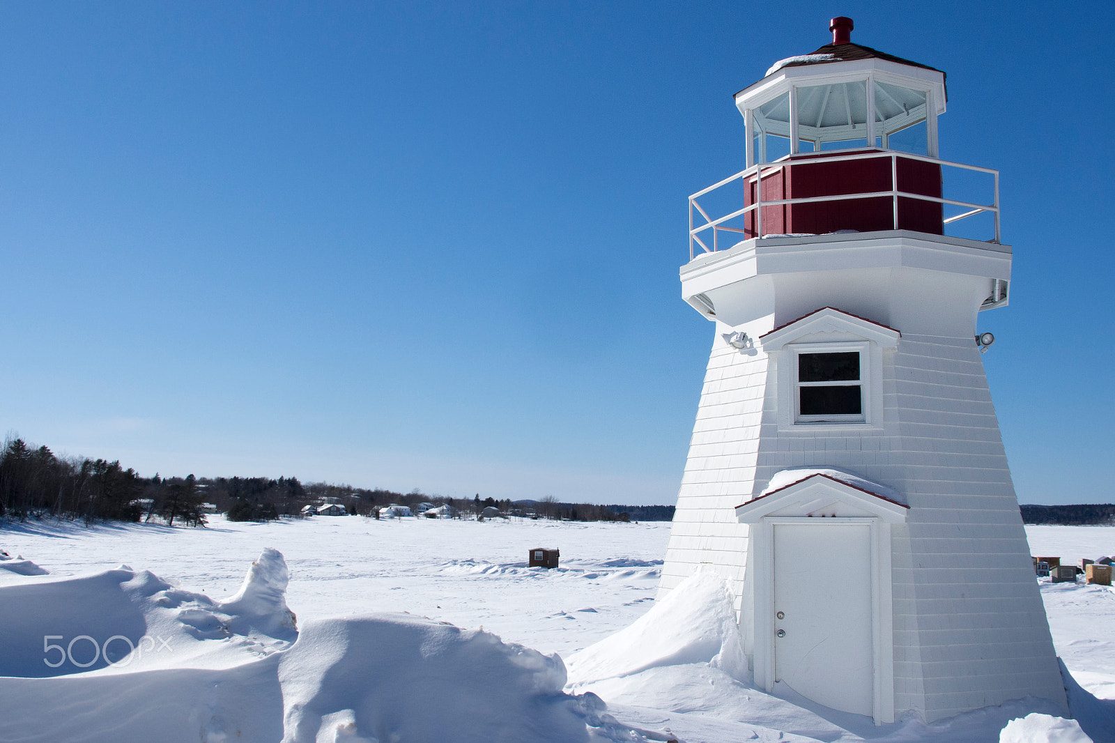 Panasonic Lumix G X Vario 12-35mm F2.8 ASPH Power OIS sample photo. Renforth wharf lighthouse photography