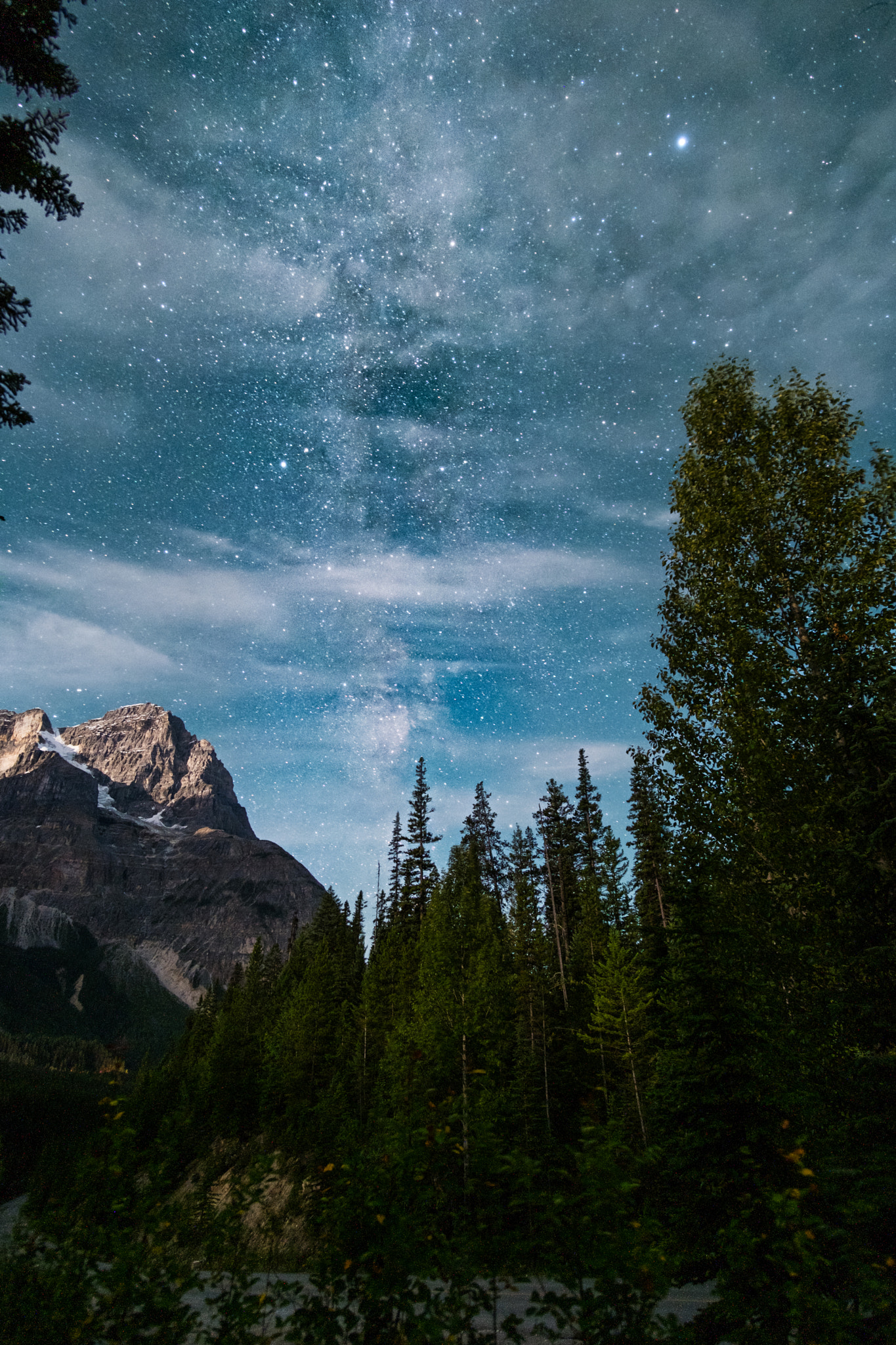 Fujifilm X-Pro2 + Rokinon 12mm f/2.0 NCS CS sample photo. Mount stephen photography