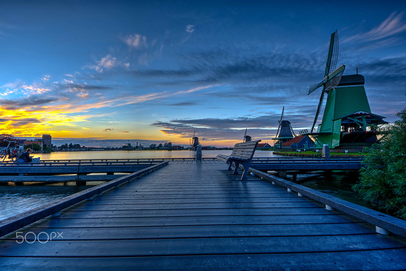 Sigma 8-16mm F4.5-5.6 DC HSM sample photo. Benchmark photography