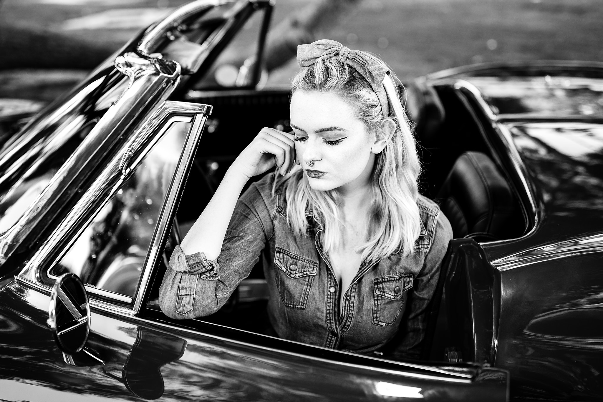 Canon EF 35mm F1.4L II USM sample photo. Haley and '63 corvette photography