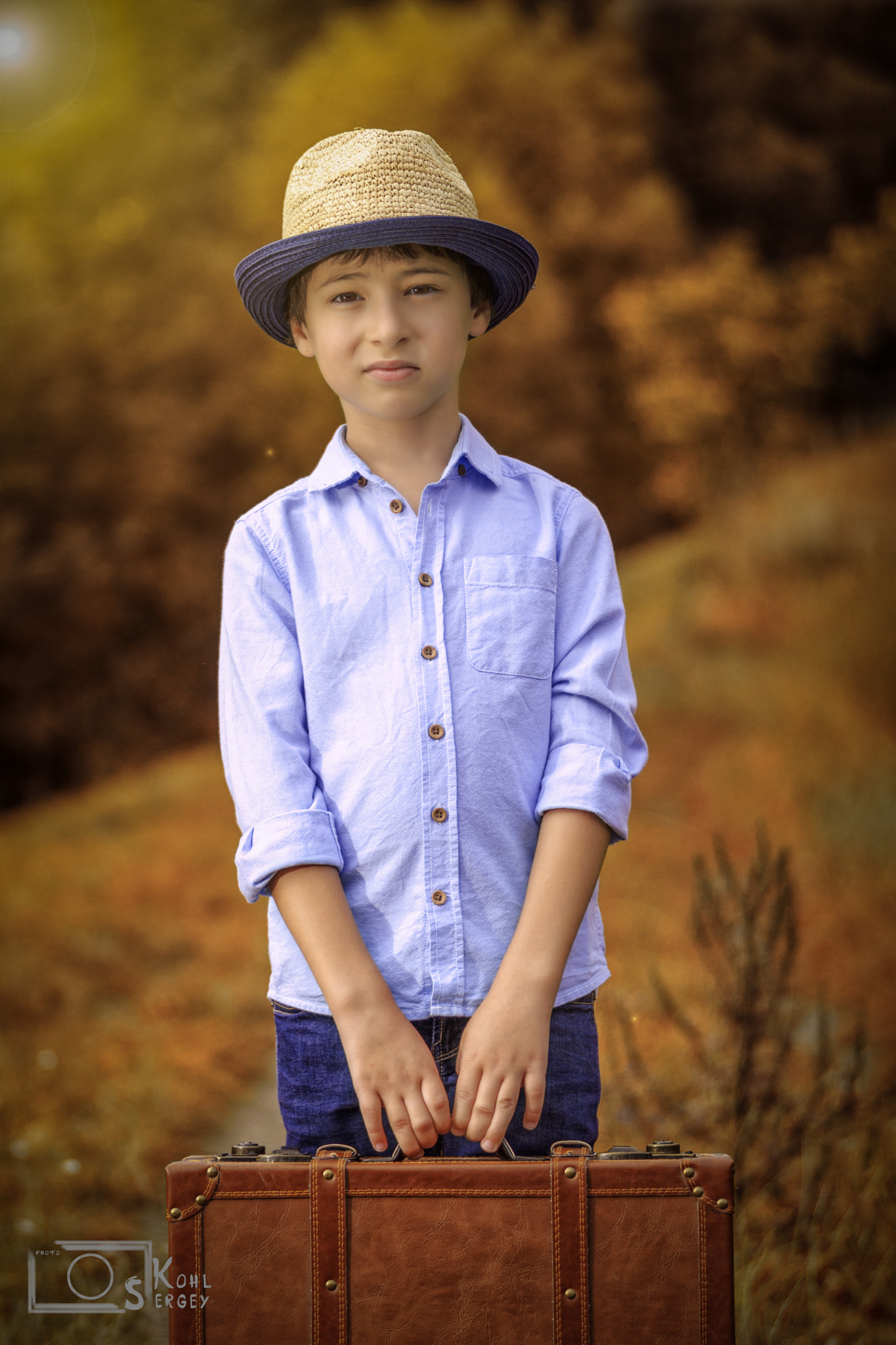 Sony SLT-A77 + Sony 85mm F2.8 SAM sample photo. Portrait of a sad boy. photography