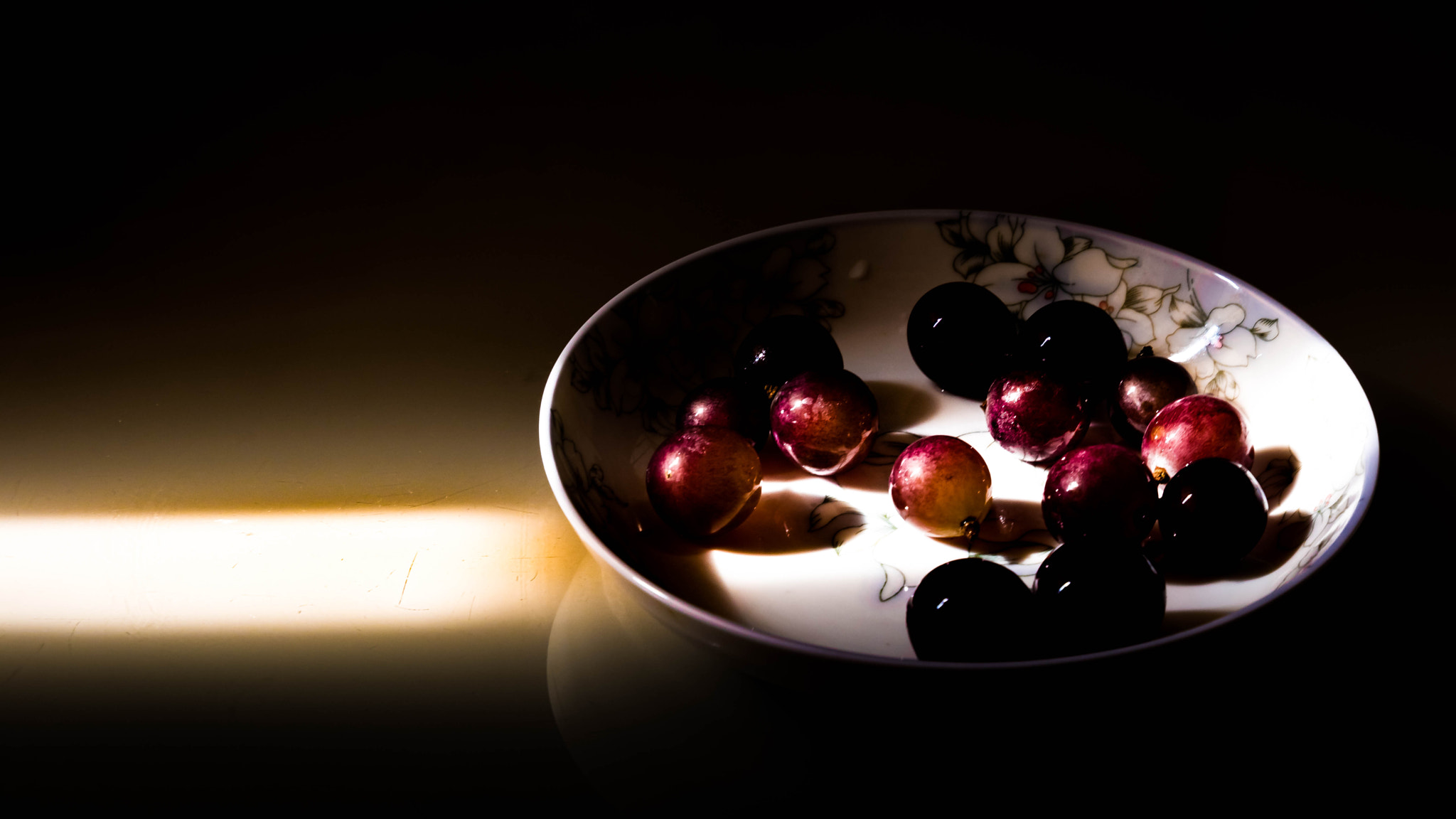 Canon EF 24-105mm F3.5-5.6 IS STM sample photo. Grape photography
