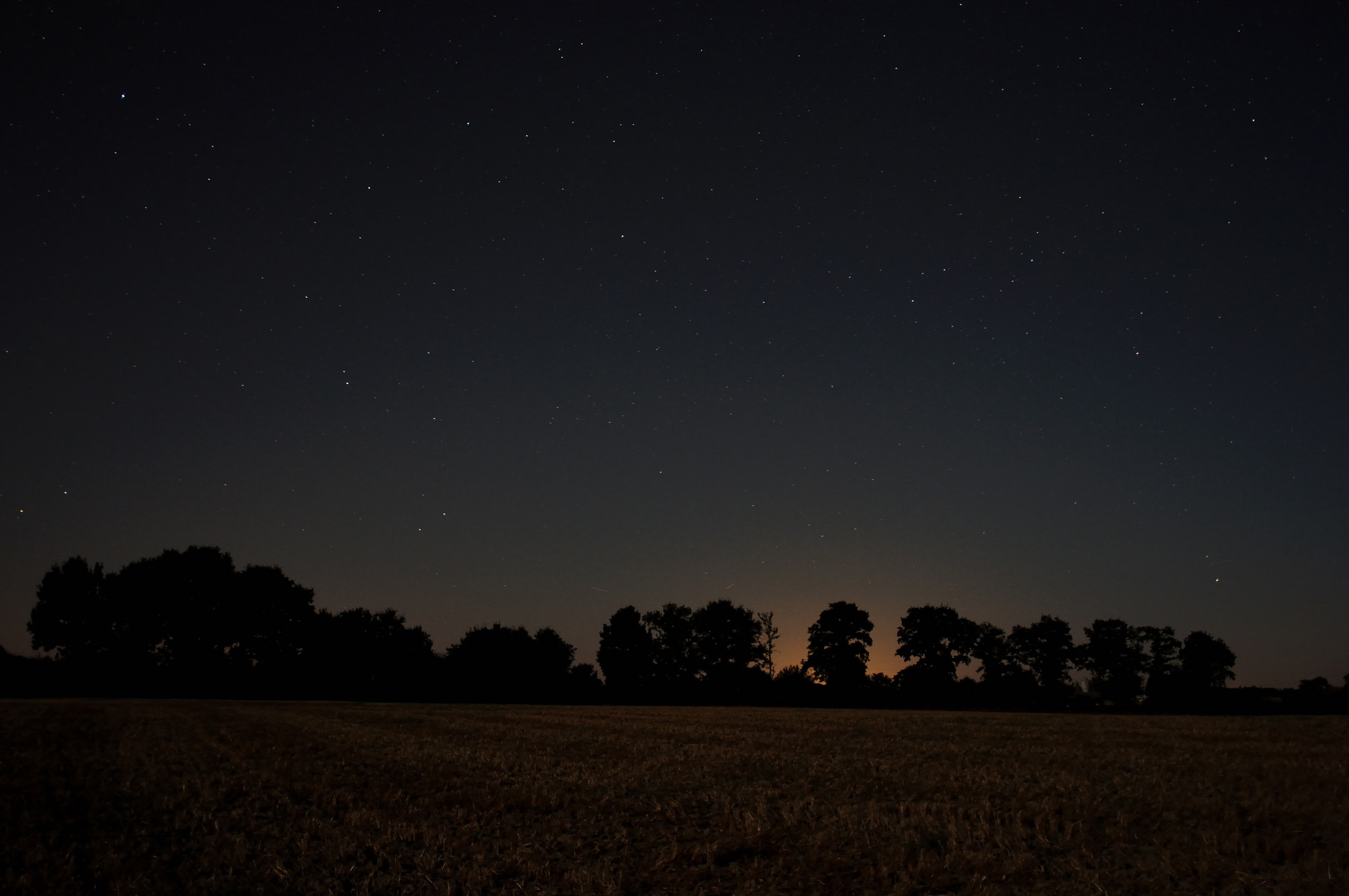 Sigma 24mm F2.8 Super Wide II Macro sample photo. Nightscape photography