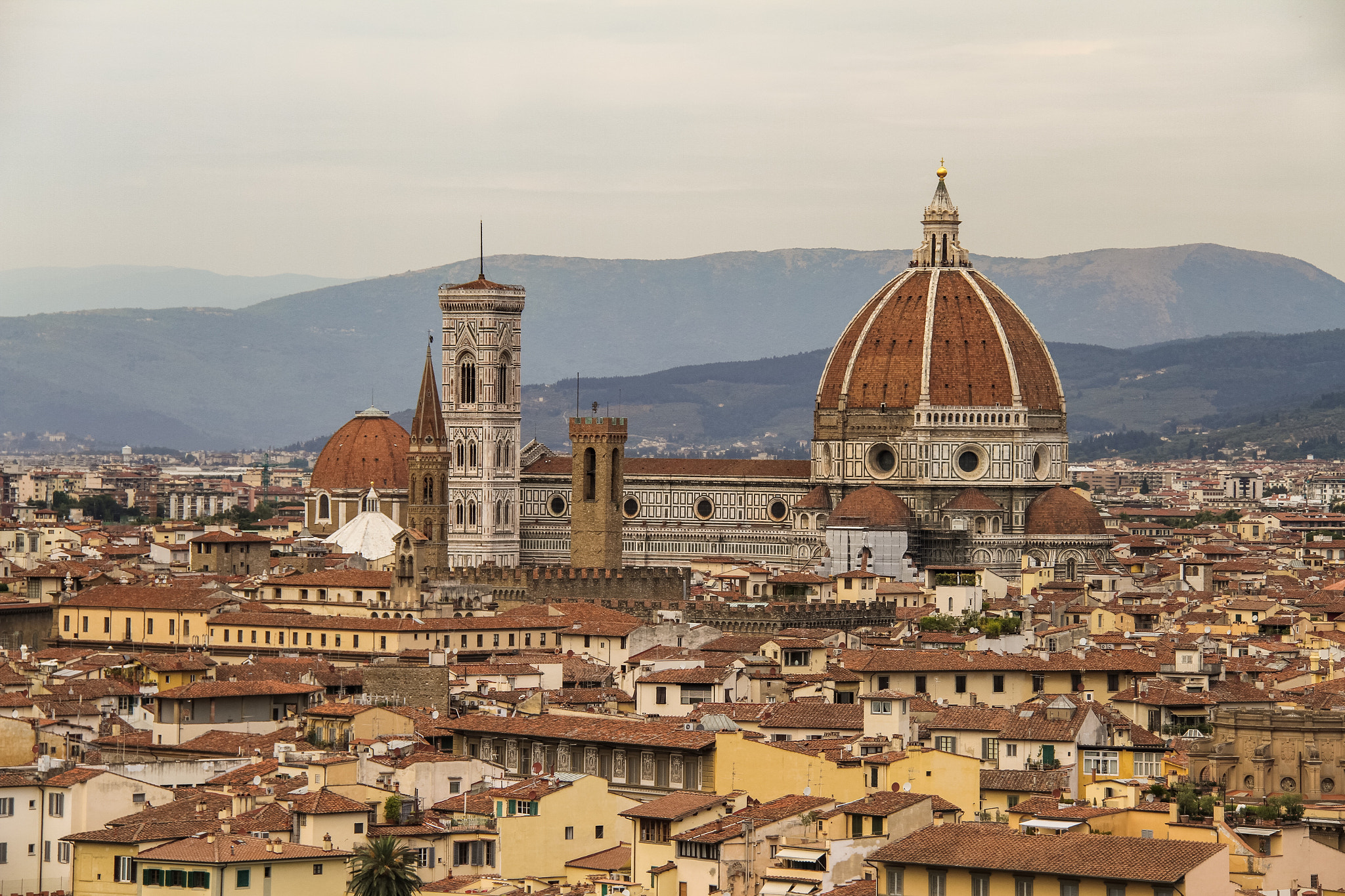 Canon EOS 7D + Canon EF-S 18-200mm F3.5-5.6 IS sample photo. #florence #italy #tuscany #europe #travel photography