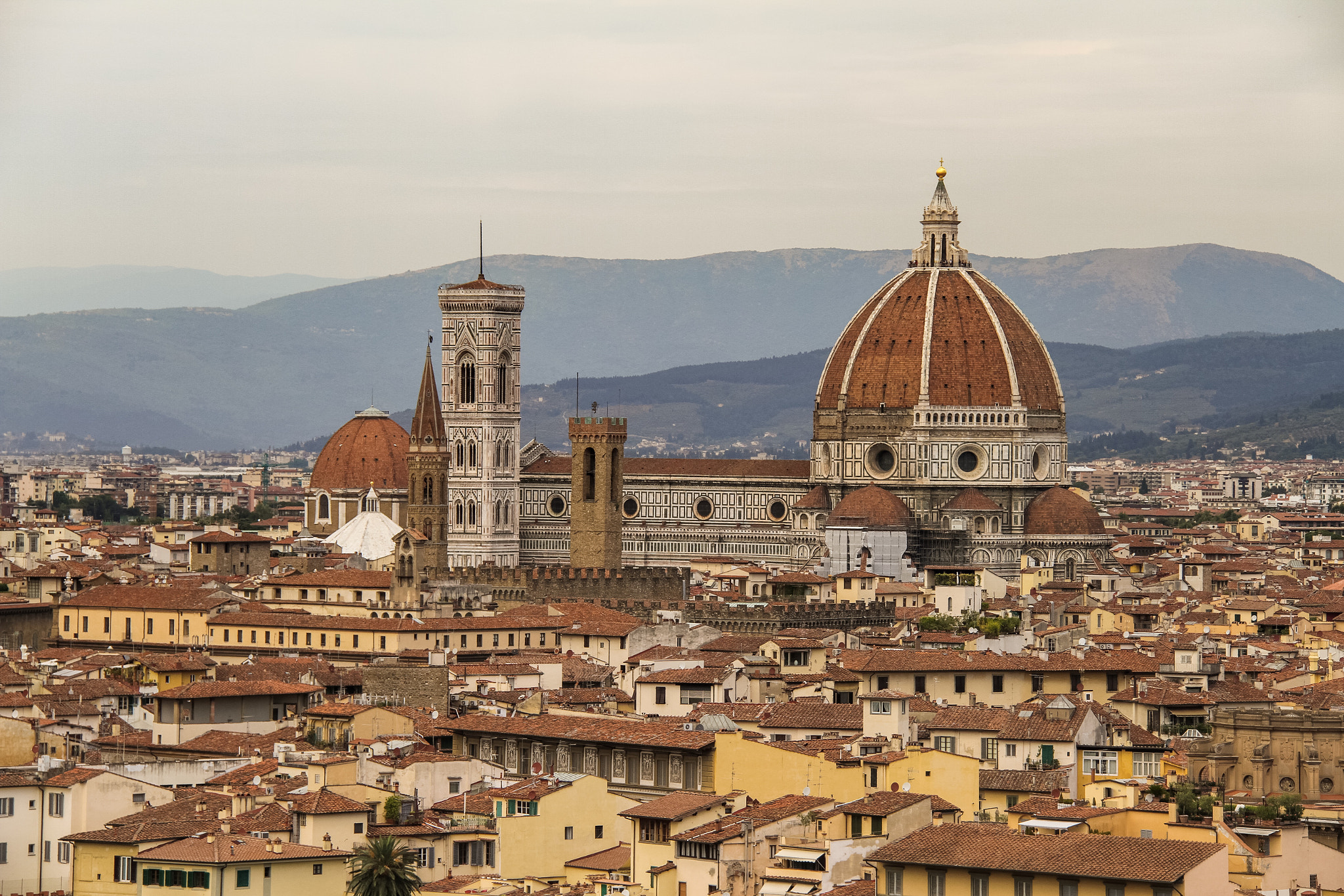 Canon EF-S 18-200mm F3.5-5.6 IS sample photo. #florence #italy #tuscany #europe #travel photography