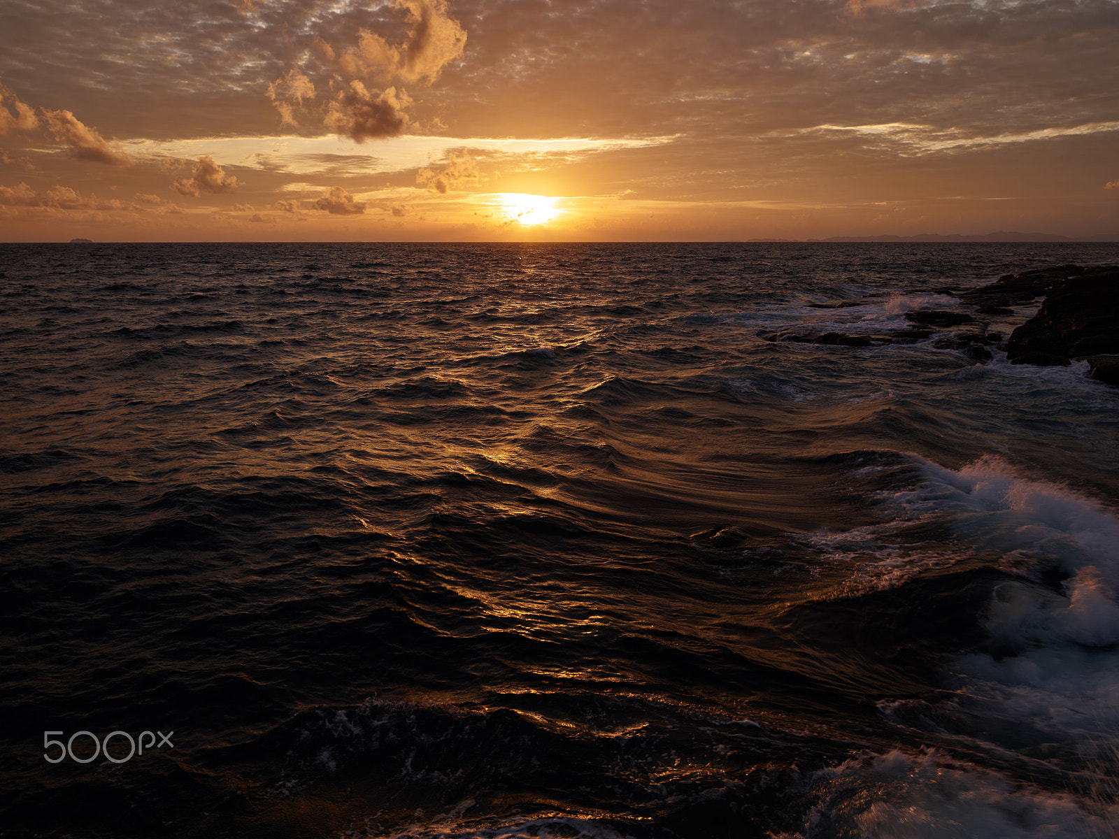 Phase One IQ3 100MP + Schneider LS 35mm f/3.5 sample photo. Phi phi sunset photography