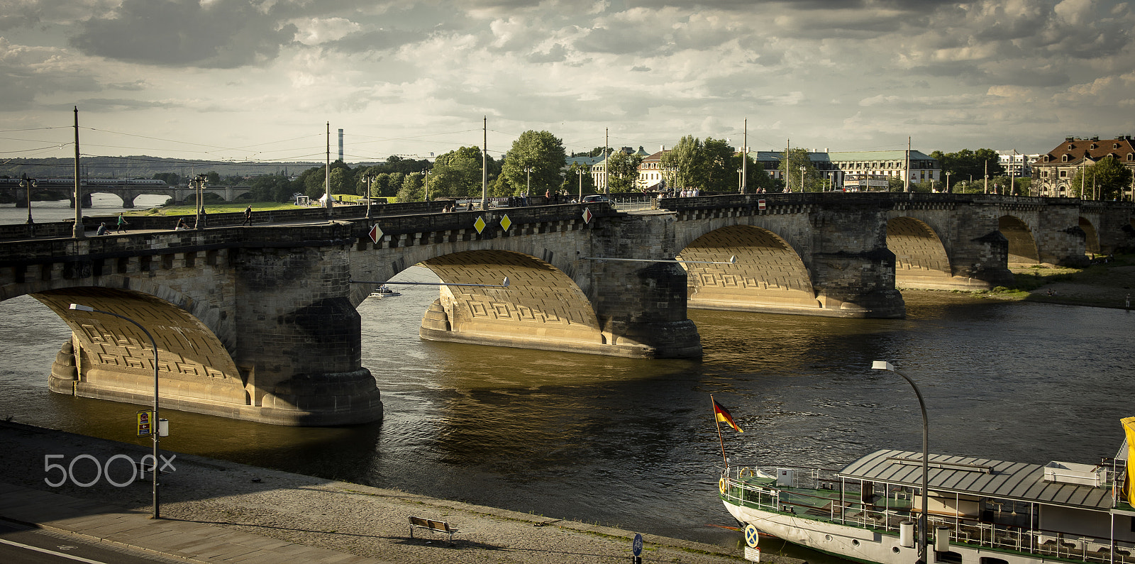 Pentax smc DA 17-70mm F4.0 AL (IF) SDM sample photo. Augustusbrücke - dresden photography