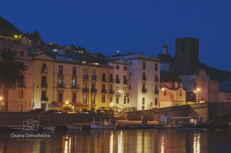 Nikon D300S + Nikon AF-S Nikkor 50mm F1.4G sample photo. Sardinian town bosa on the sunset photography