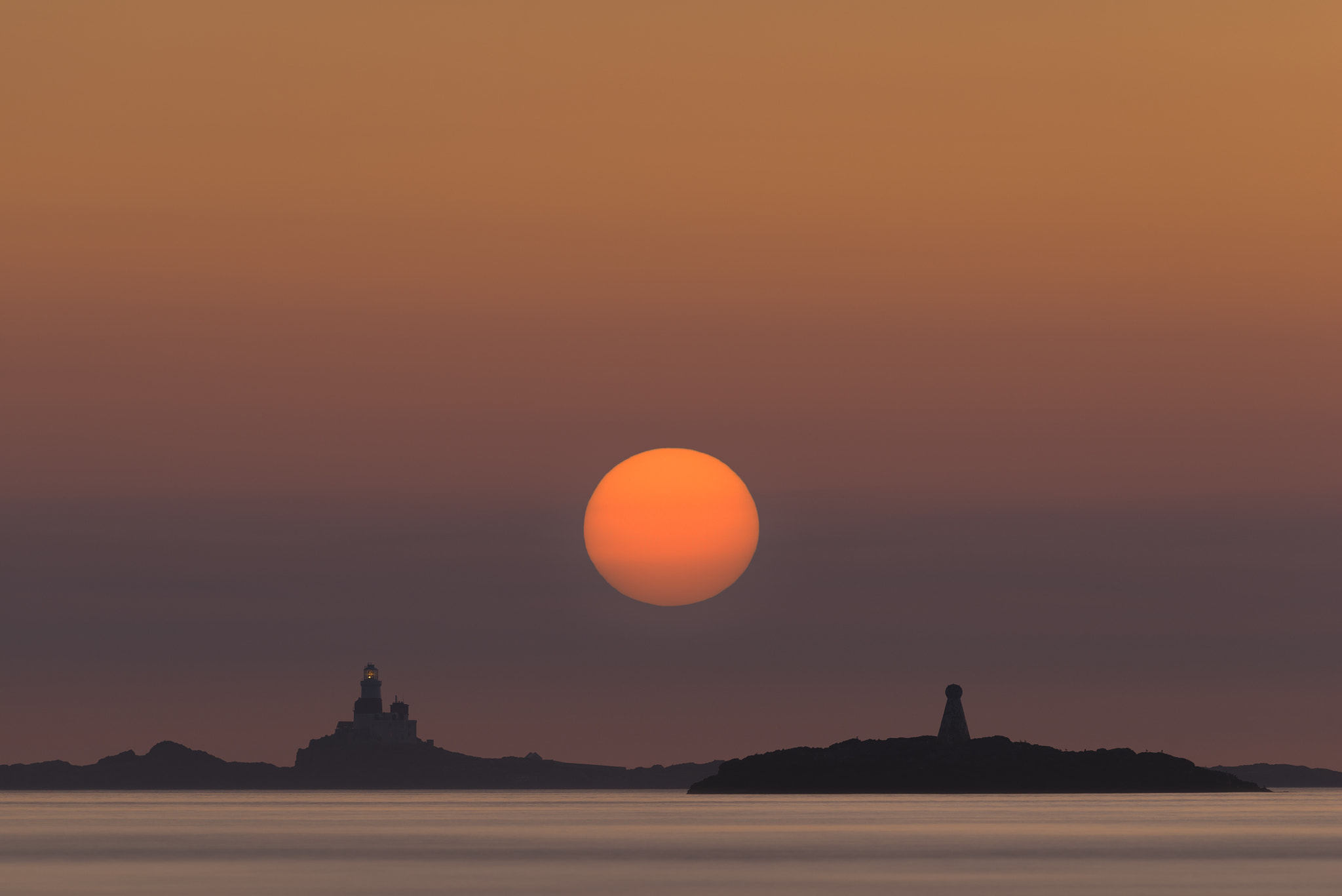 Nikon D800E + Nikon AF-S Nikkor 500mm F4G ED VR sample photo. The skerries lighthouse photography