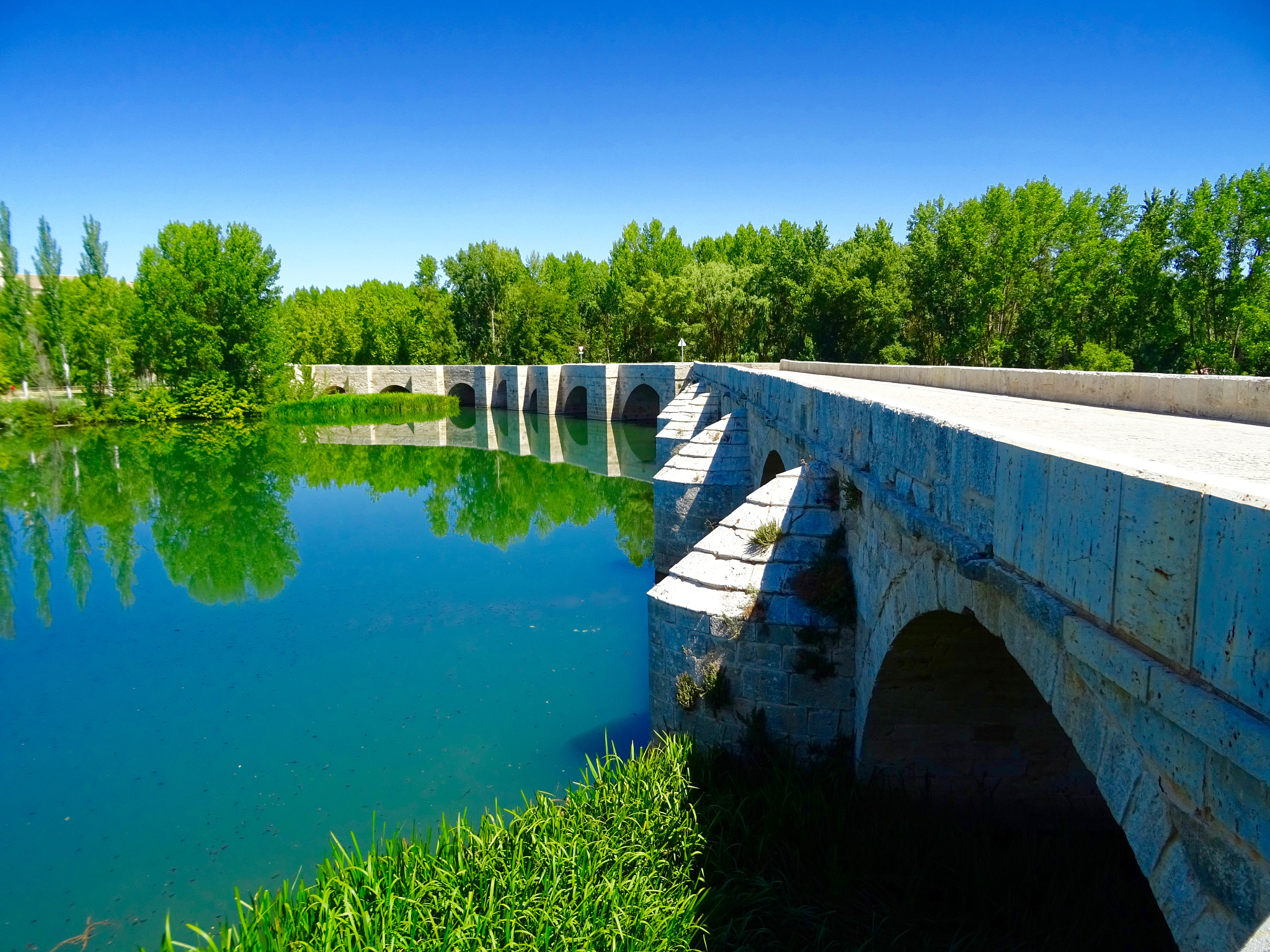 Sony DSC-HX60V sample photo. Río pisuerga. photography