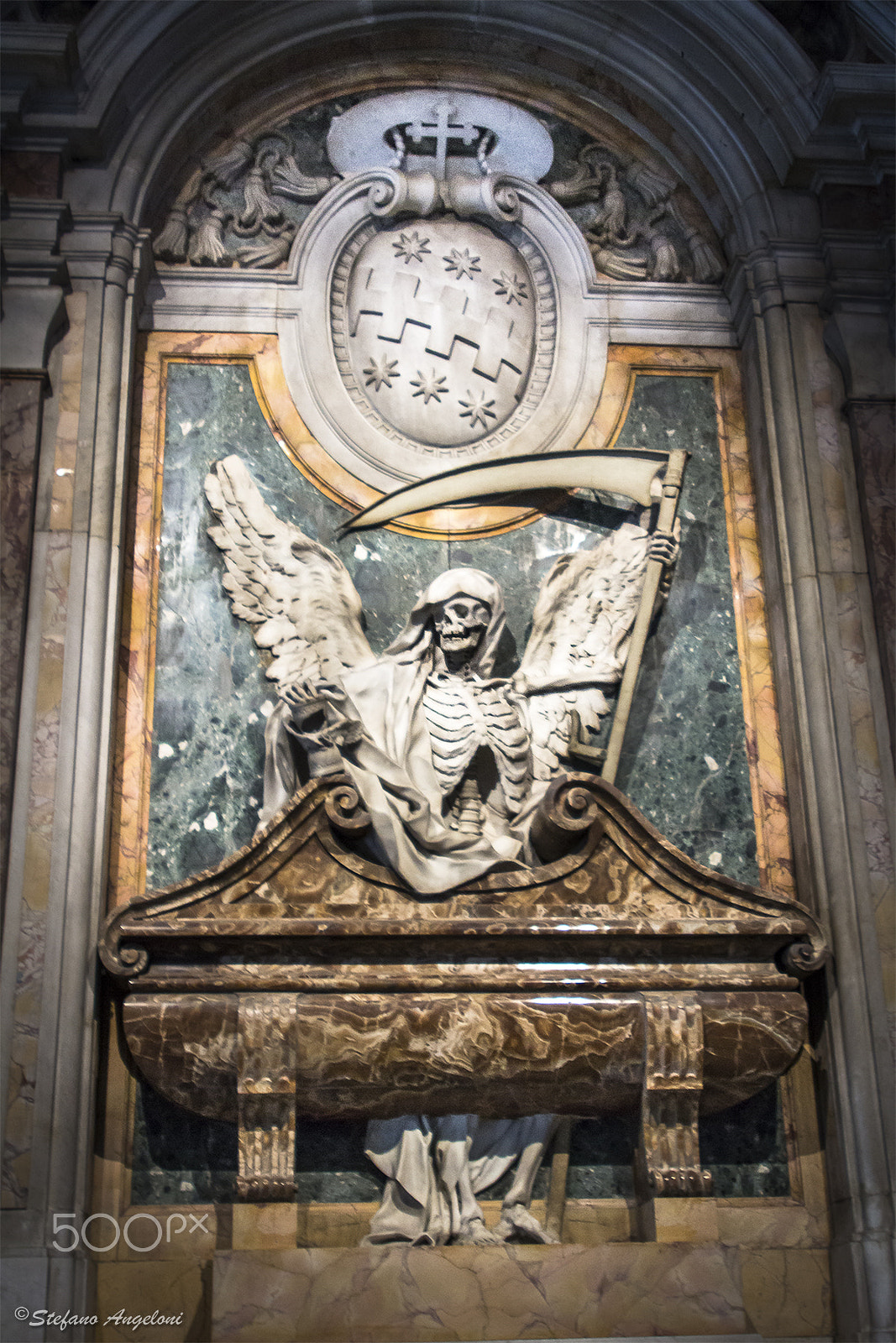 Canon EF 28-105mm f/3.5-4.5 USM sample photo. Tomb of cardinal cinthio aldobrandino photography