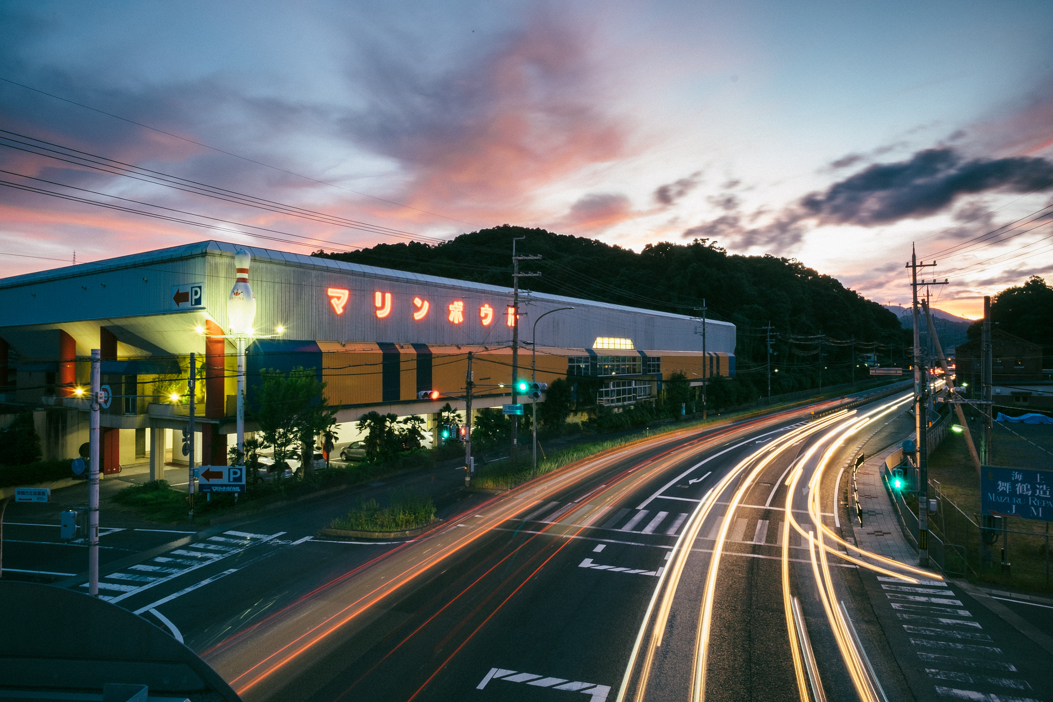 Fujifilm X-T10 + Fujifilm XF 14mm F2.8 R sample photo. The light trails photography