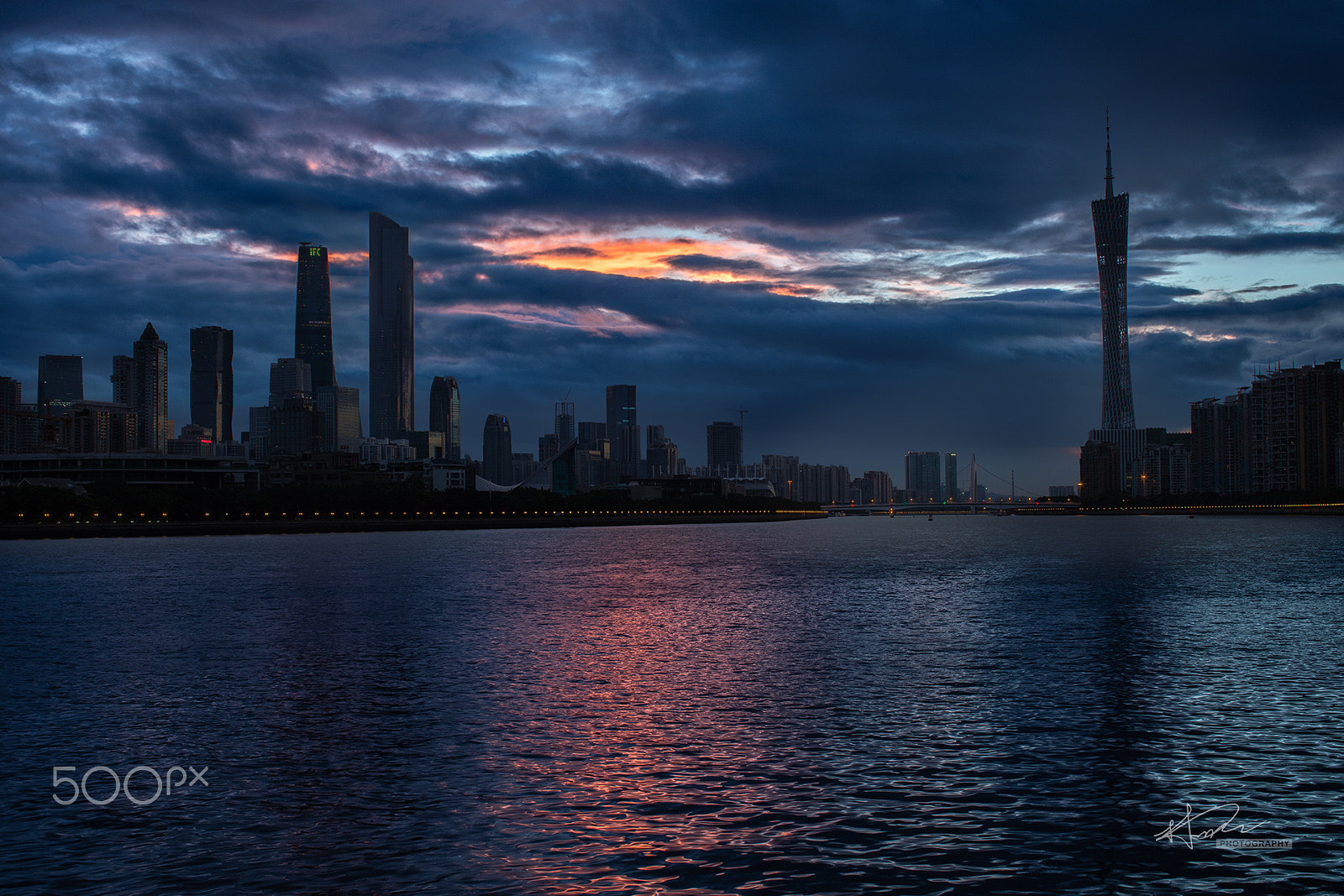 Canon EOS 5DS + Canon EF 50mm F1.2L USM sample photo. Guangzhou tower photography