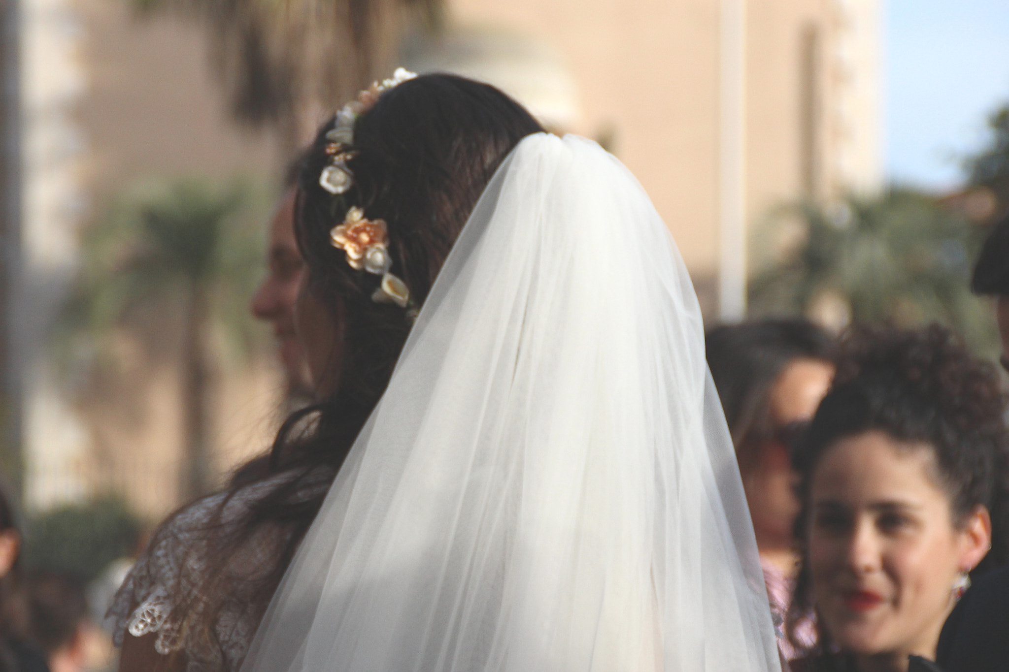 Canon EOS 100D (EOS Rebel SL1 / EOS Kiss X7) sample photo. The bride photography