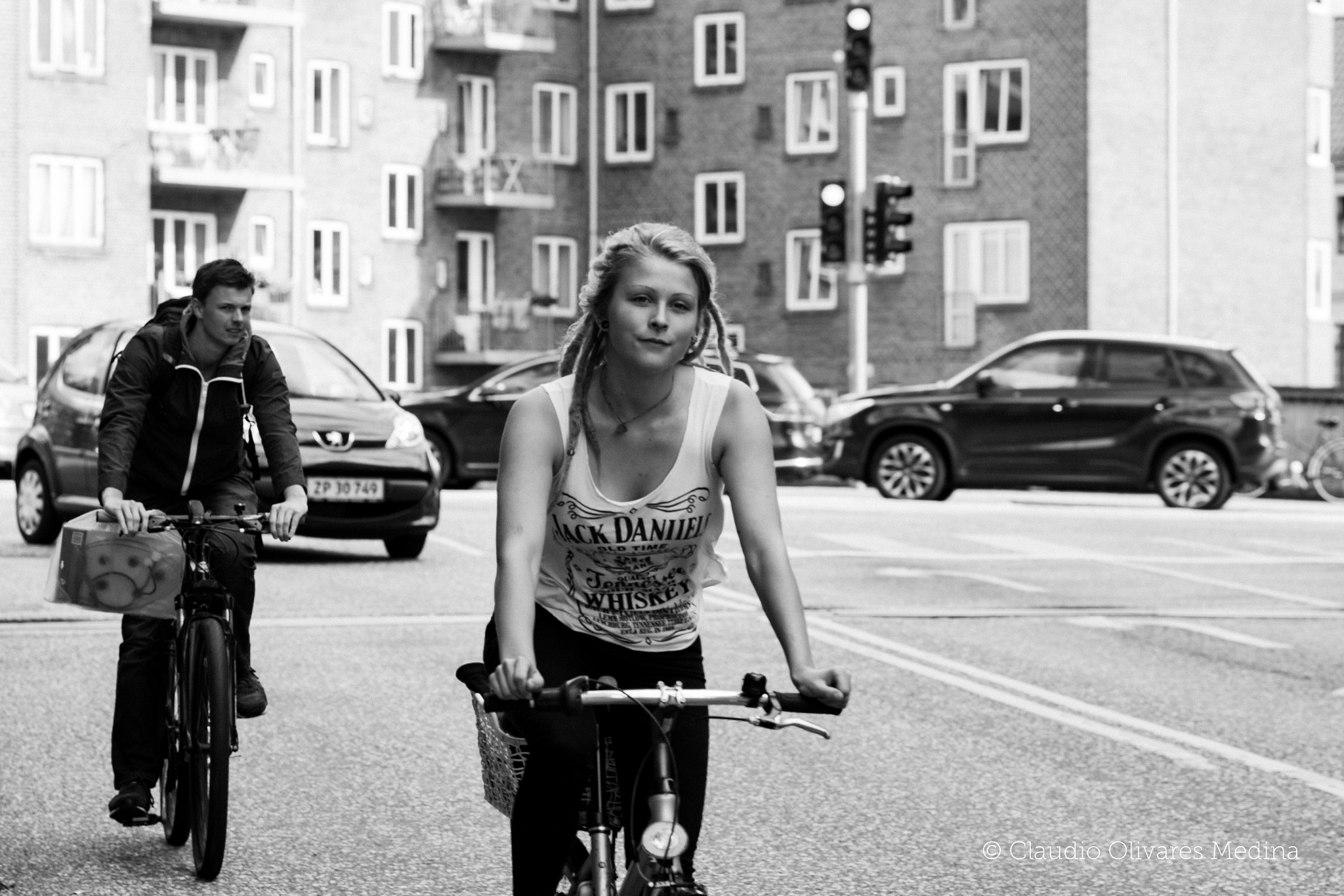 Canon EF 100mm F2.0 USM sample photo. Pleasent commuter ride photography