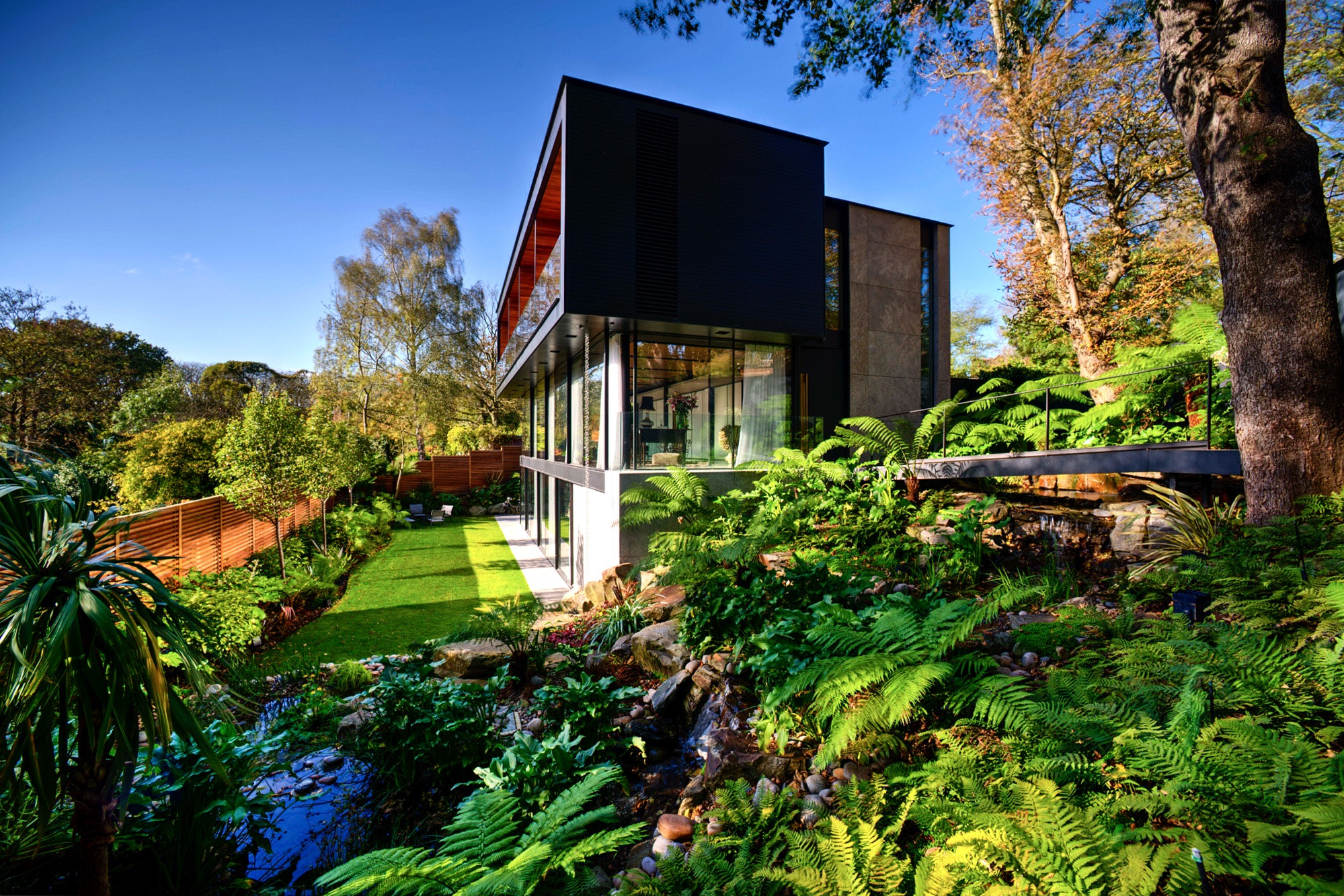 Nikon AF Nikkor 14mm F2.8D ED sample photo. Riba runner up building of the year photography