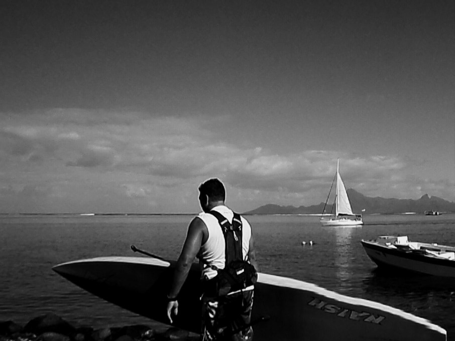 Samsung DV150F/DV151F/DV155F sample photo. Surf in tahiti photography