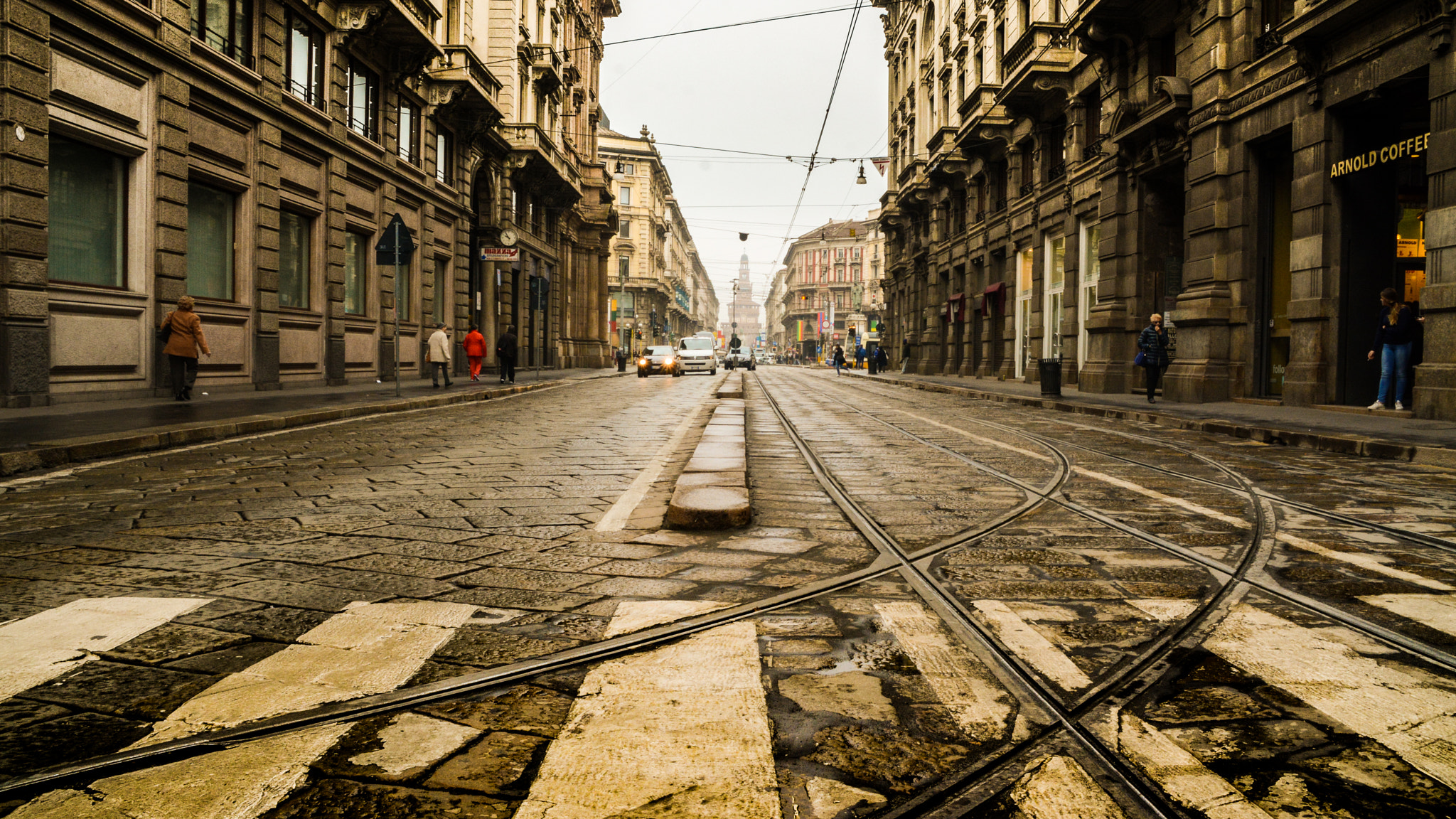 Nikon D7100 + Sigma 18-200mm F3.5-6.3 DC sample photo. Castello sforzesco photography