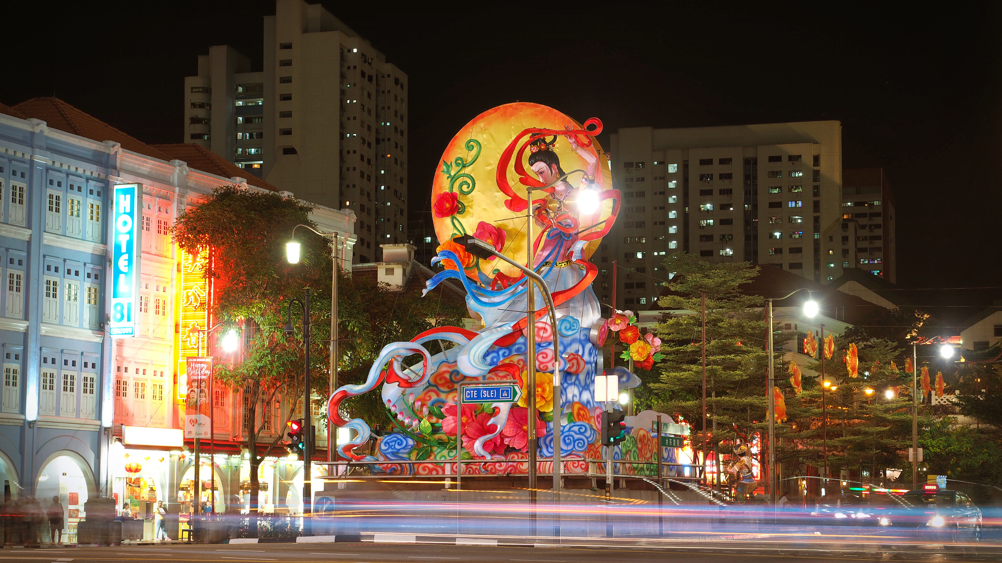 Olympus M.Zuiko Digital ED 12-40mm F2.8 Pro sample photo. Chinatown point,singapore photography