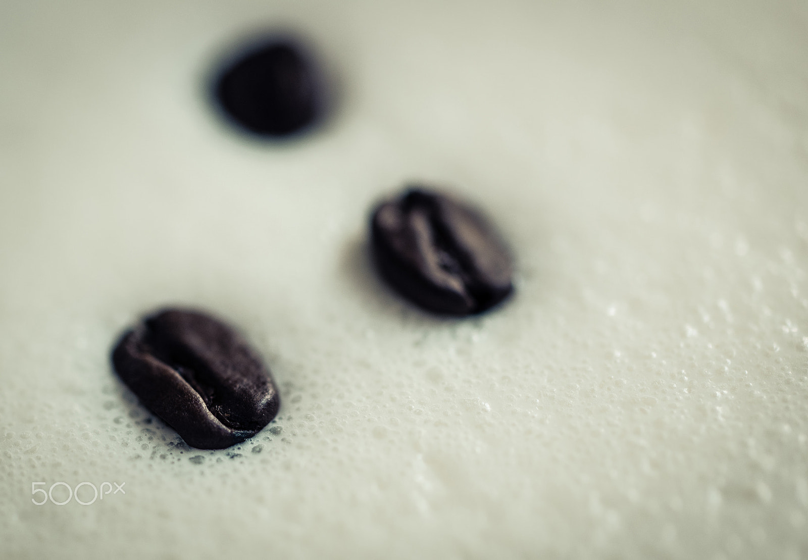 Nikon D610 + Sigma 50mm F2.8 EX DG Macro sample photo. Close up on a coffee bean on the creamy surface of a cocktail photography