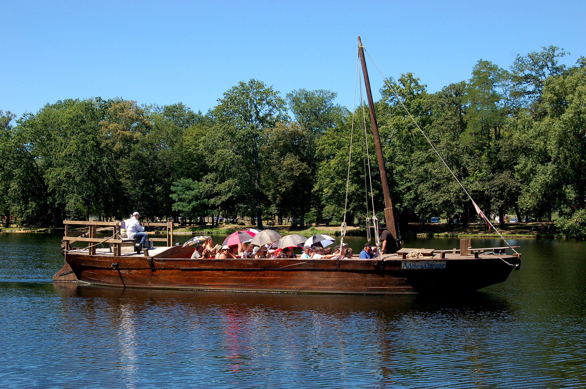 Nikon D50 sample photo. On the river photography