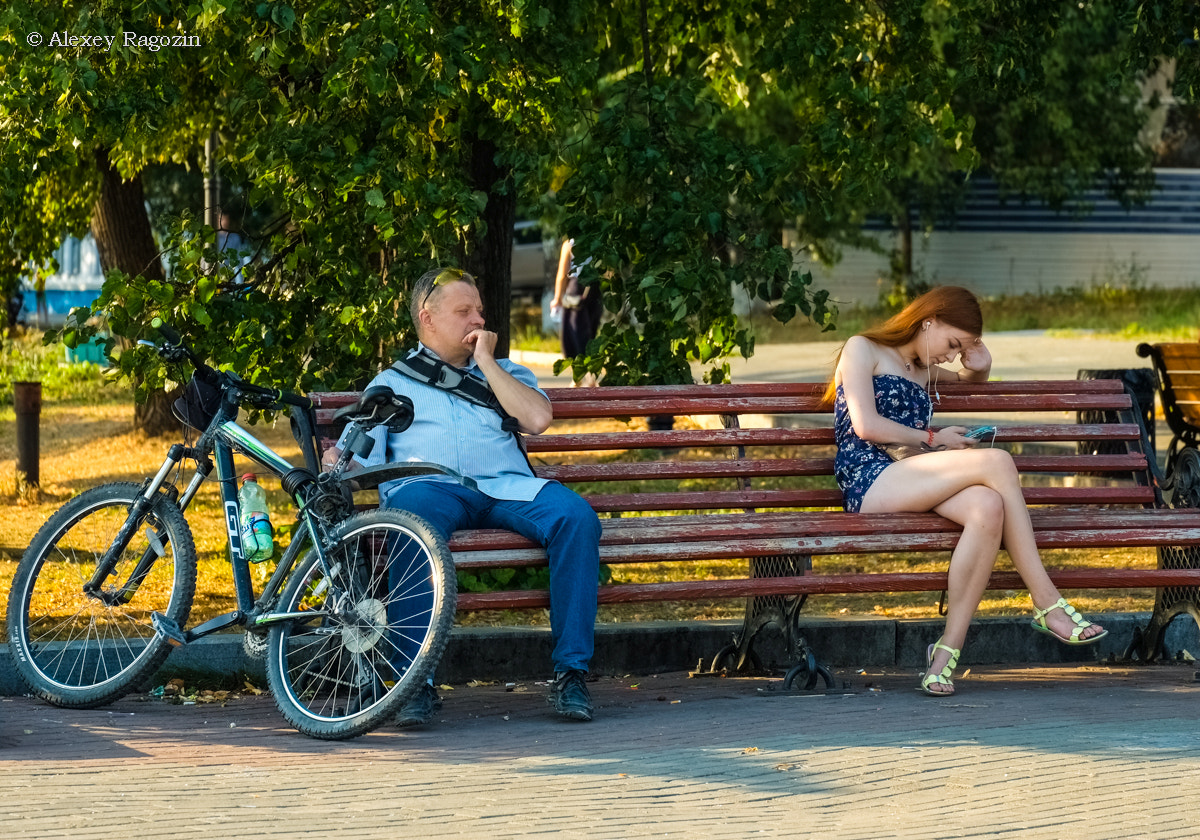 Fujifilm X-E1 + Fujifilm XC 50-230mm F4.5-6.7 OIS sample photo. Drooling & sight for sore eyes photography