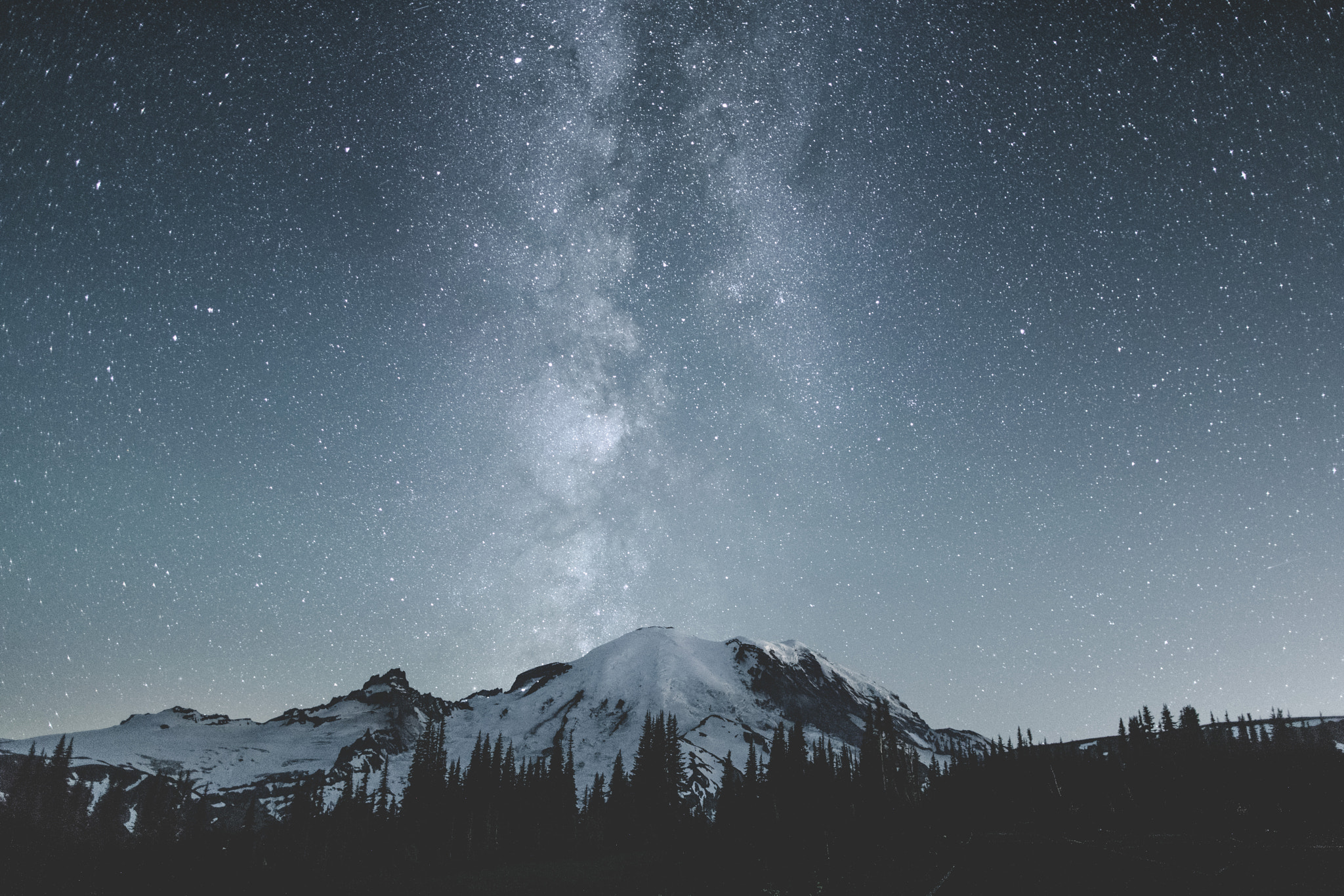 Sony a7R II + Canon EF 24mm F1.4L II USM sample photo. Mt rainier ft. milky way photography