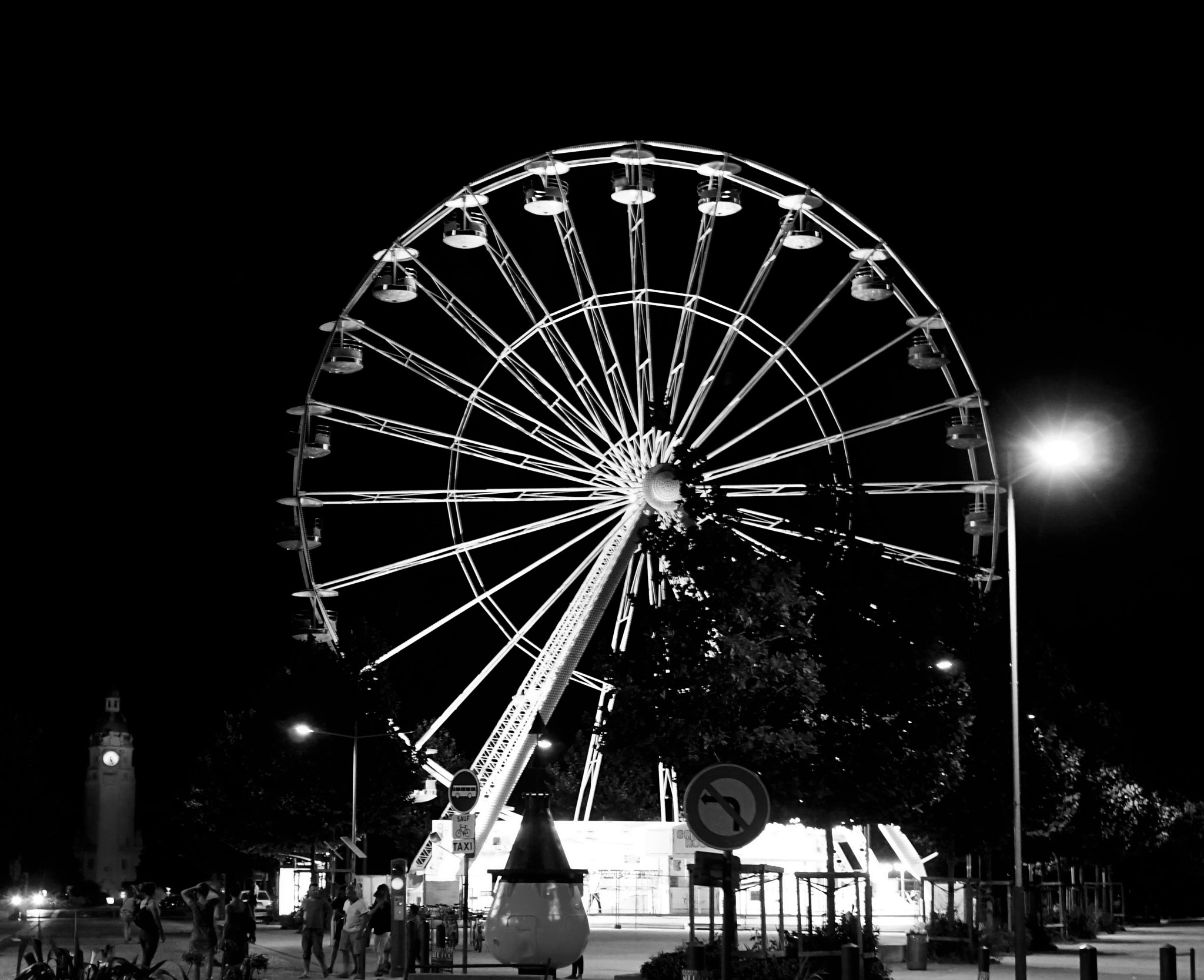 Sony a7 + Sony E 35mm F1.8 OSS sample photo. Grande roue la rochelle photography