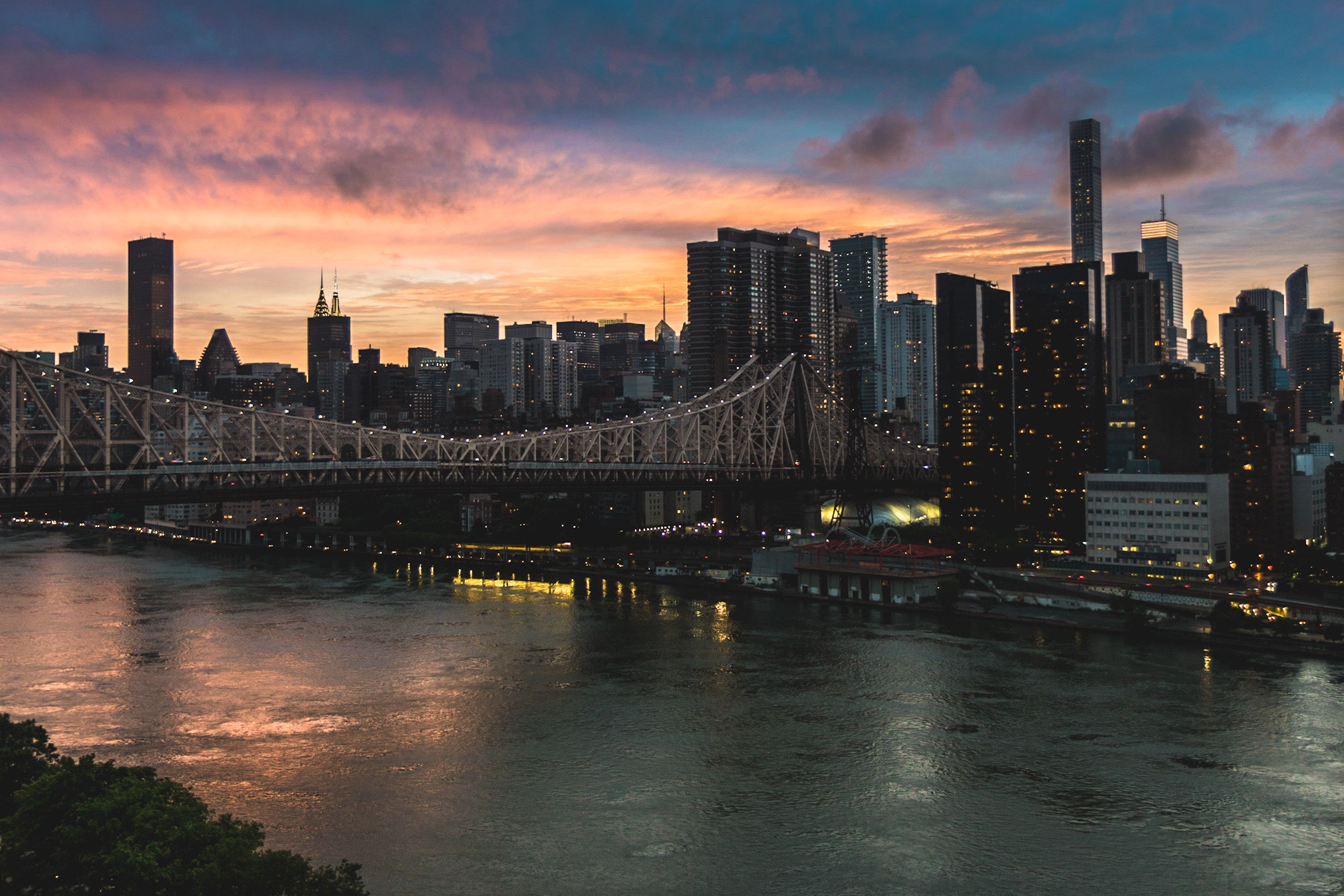 Canon EF-S 17-55mm F2.8 IS USM sample photo. Queensboro bridge nyc photography