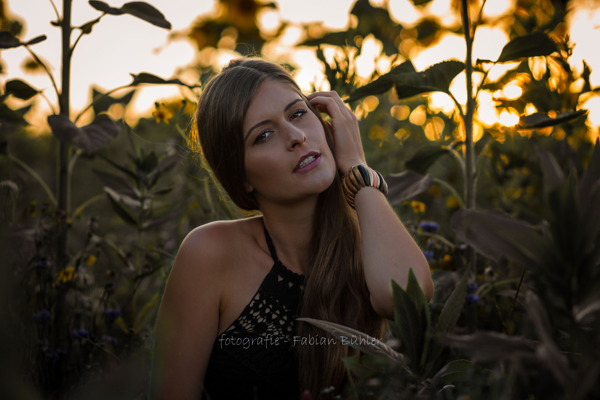 Canon EOS 40D + Canon EF 85mm F1.8 USM sample photo. Sunset girl photography
