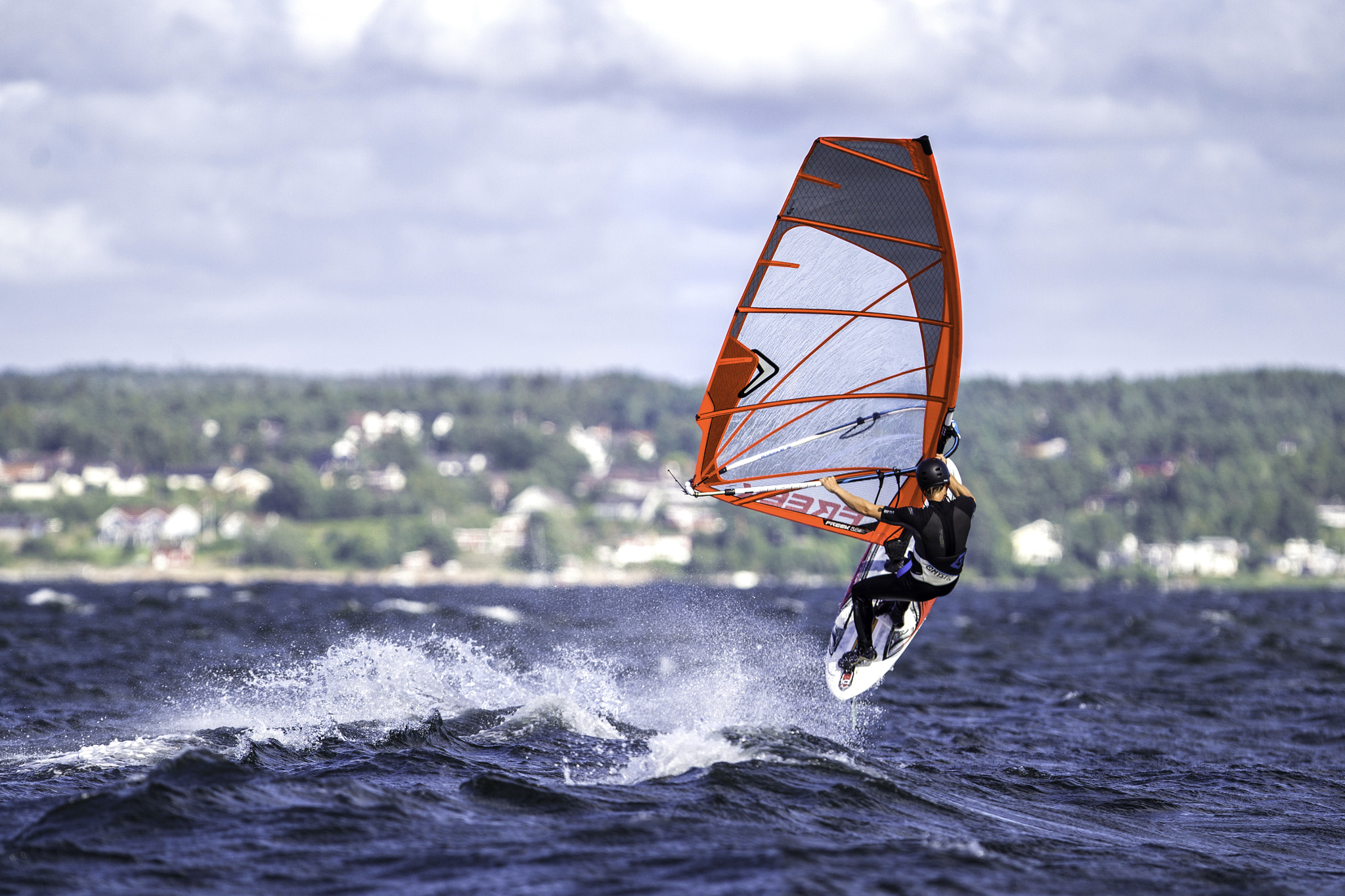 Canon EF 300mm F2.8L IS USM sample photo. Windsurfing larkollen photography