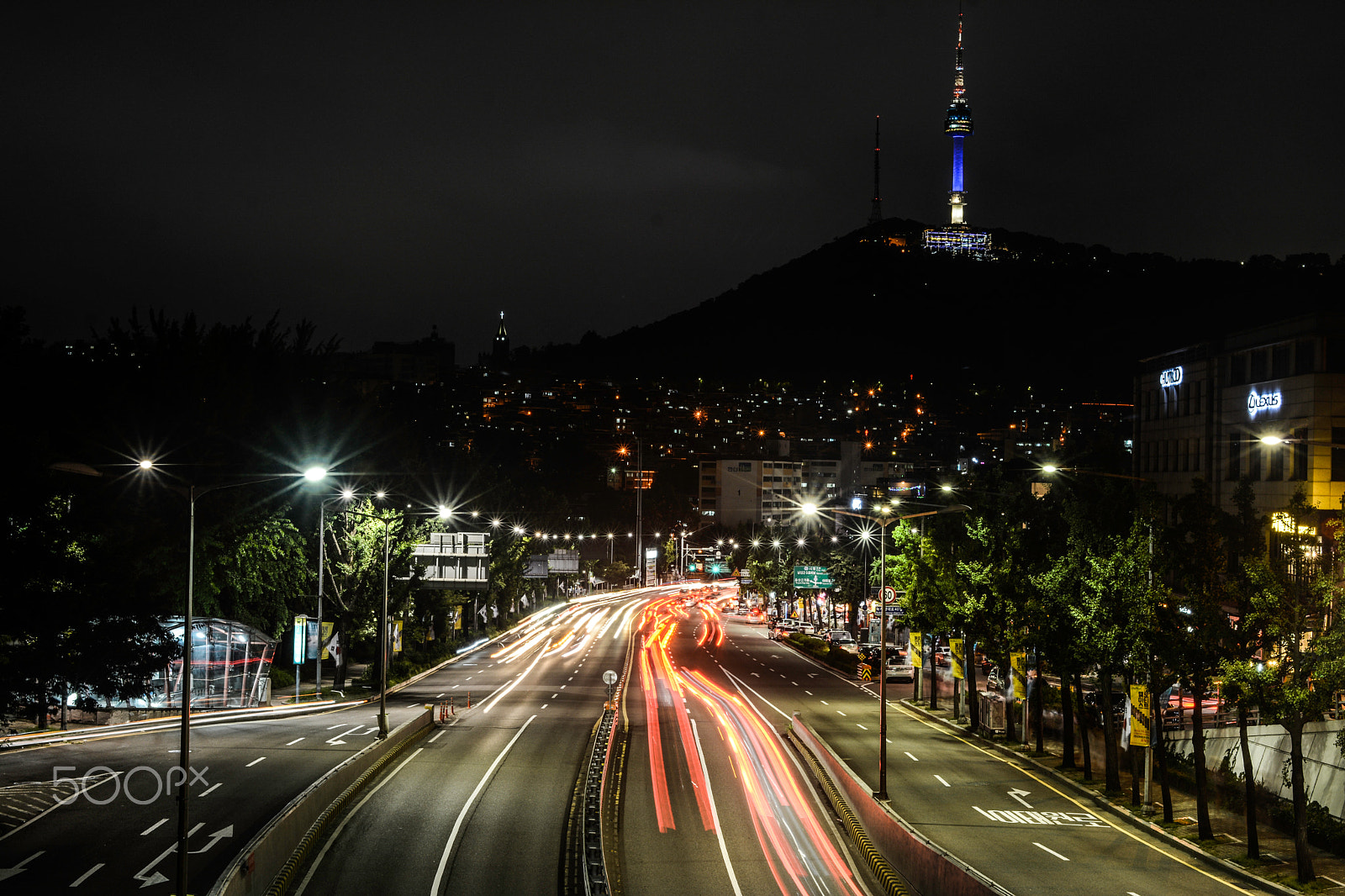 Nikon D7100 + AF Zoom-Nikkor 35-70mm f/2.8D sample photo. Night in seoul photography