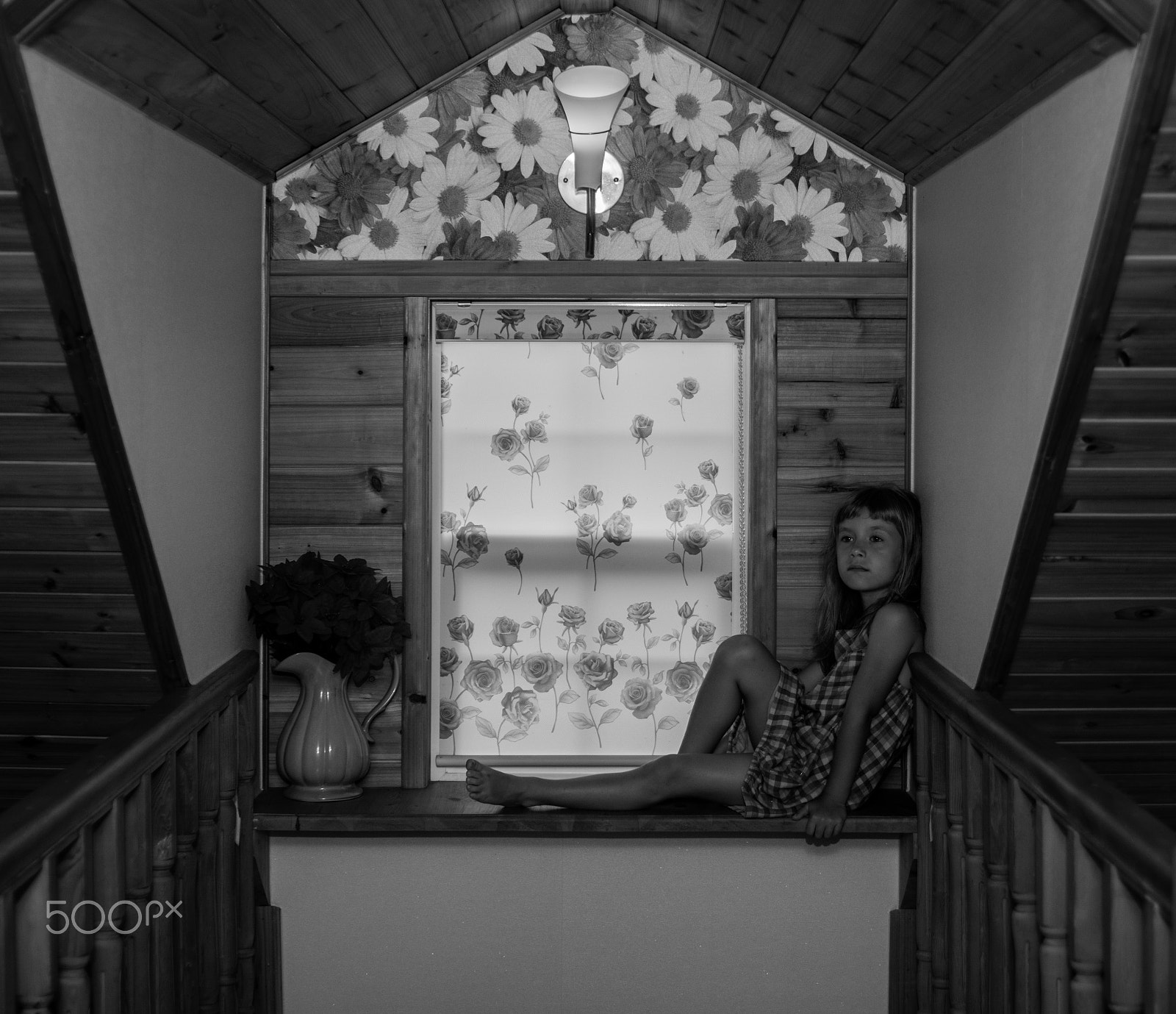 Nikon D7100 + AF Zoom-Nikkor 35-70mm f/2.8D sample photo. Alessia black&white photography
