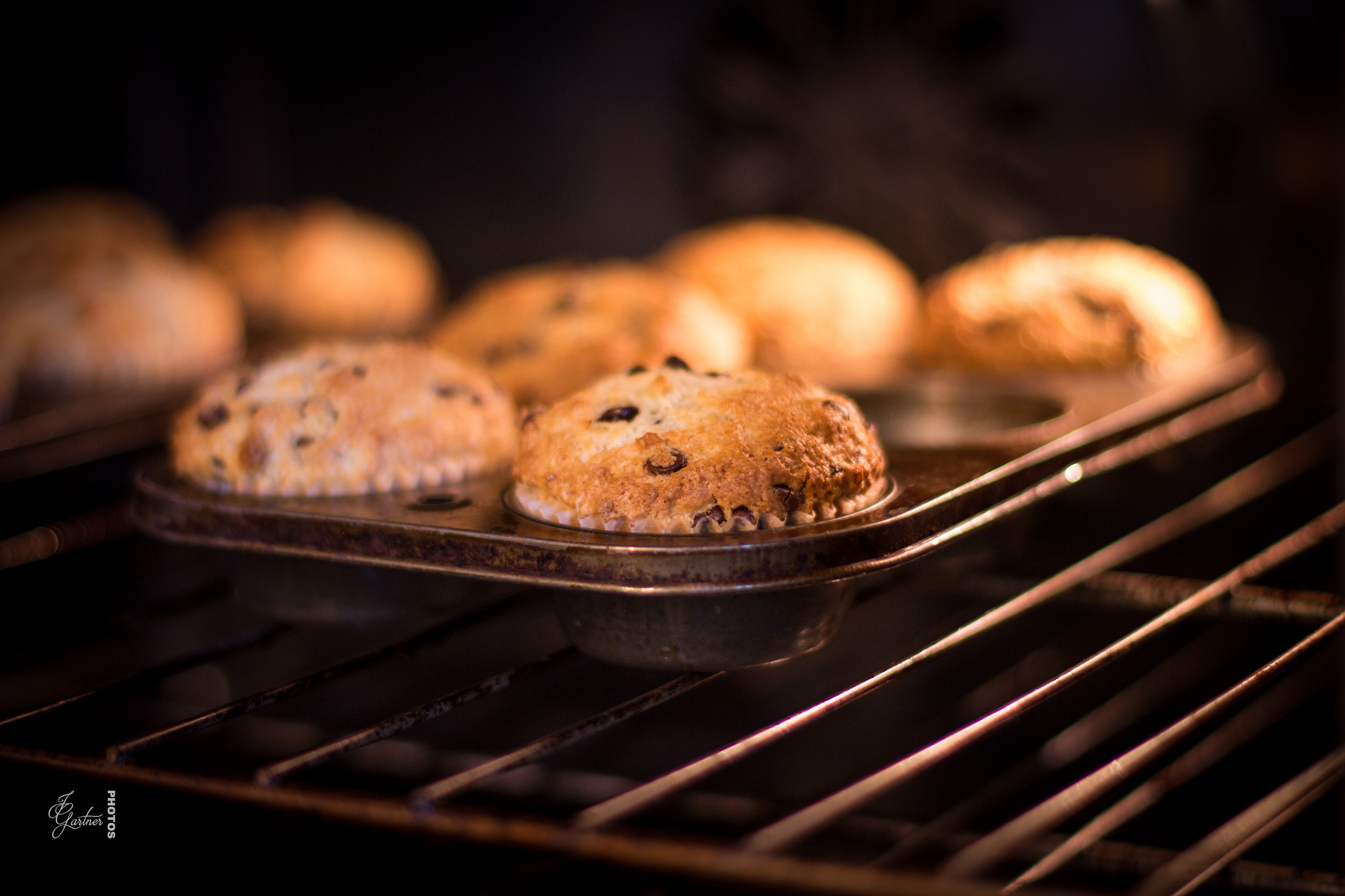 Canon EOS 650D (EOS Rebel T4i / EOS Kiss X6i) sample photo. Sour cream muffins baking photography