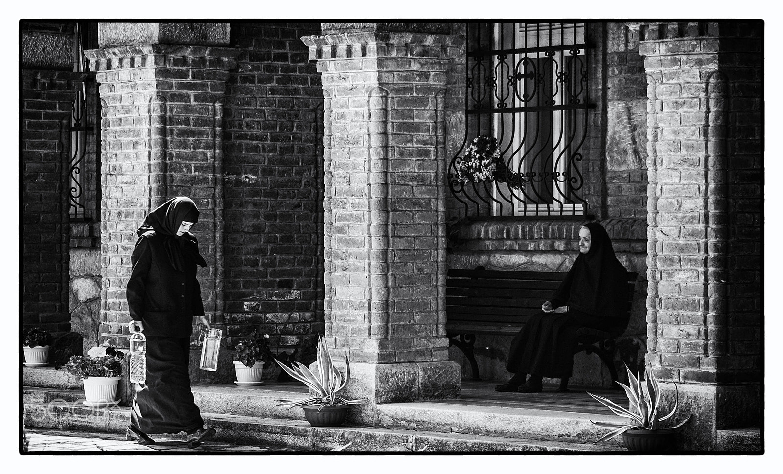 Canon EF 75-300mm f/4-5.6 USM sample photo. Waiting for the god(ot) photography