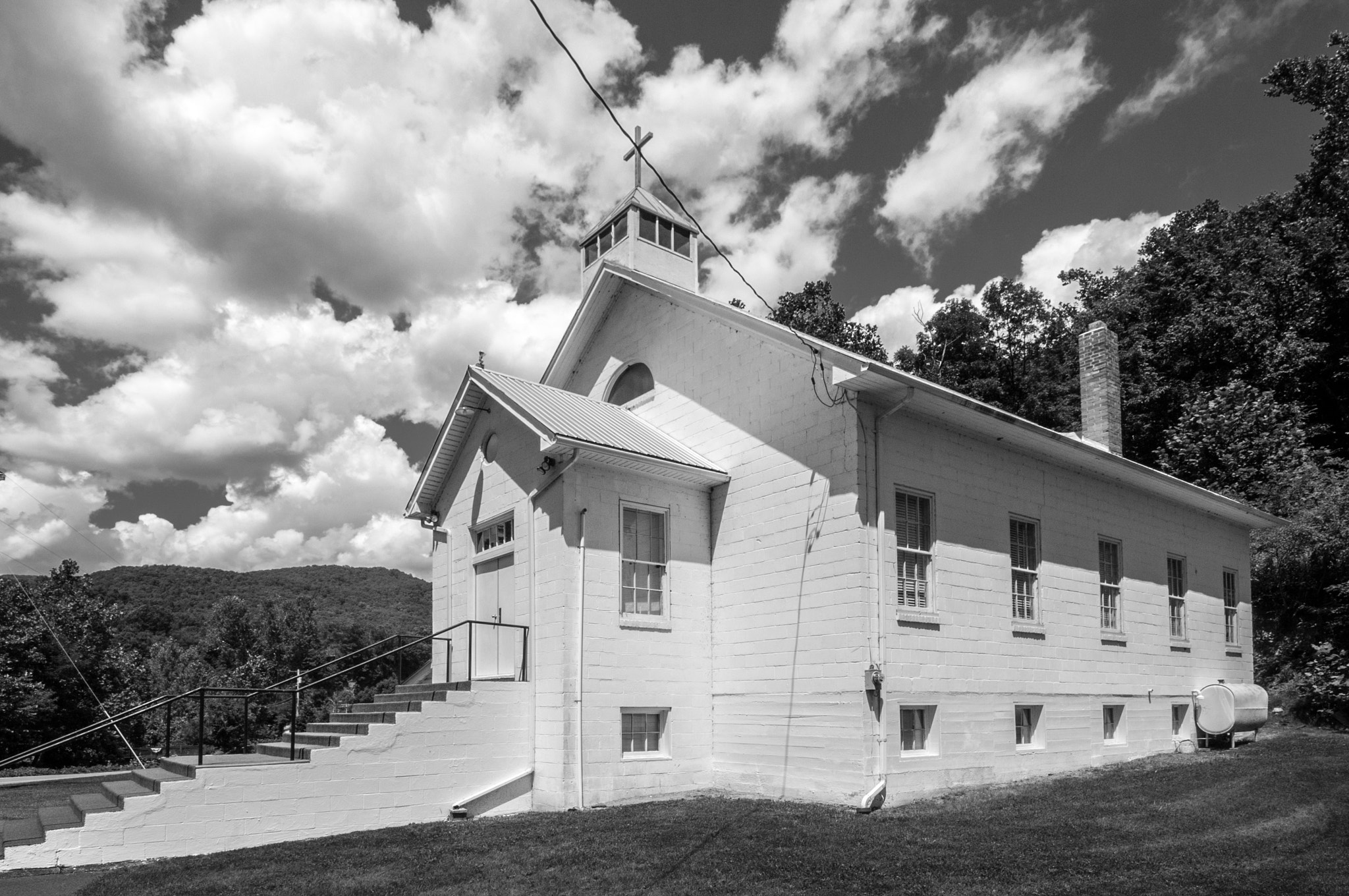 Nikon D300 sample photo. Riverton valley chapel united methodist church photography