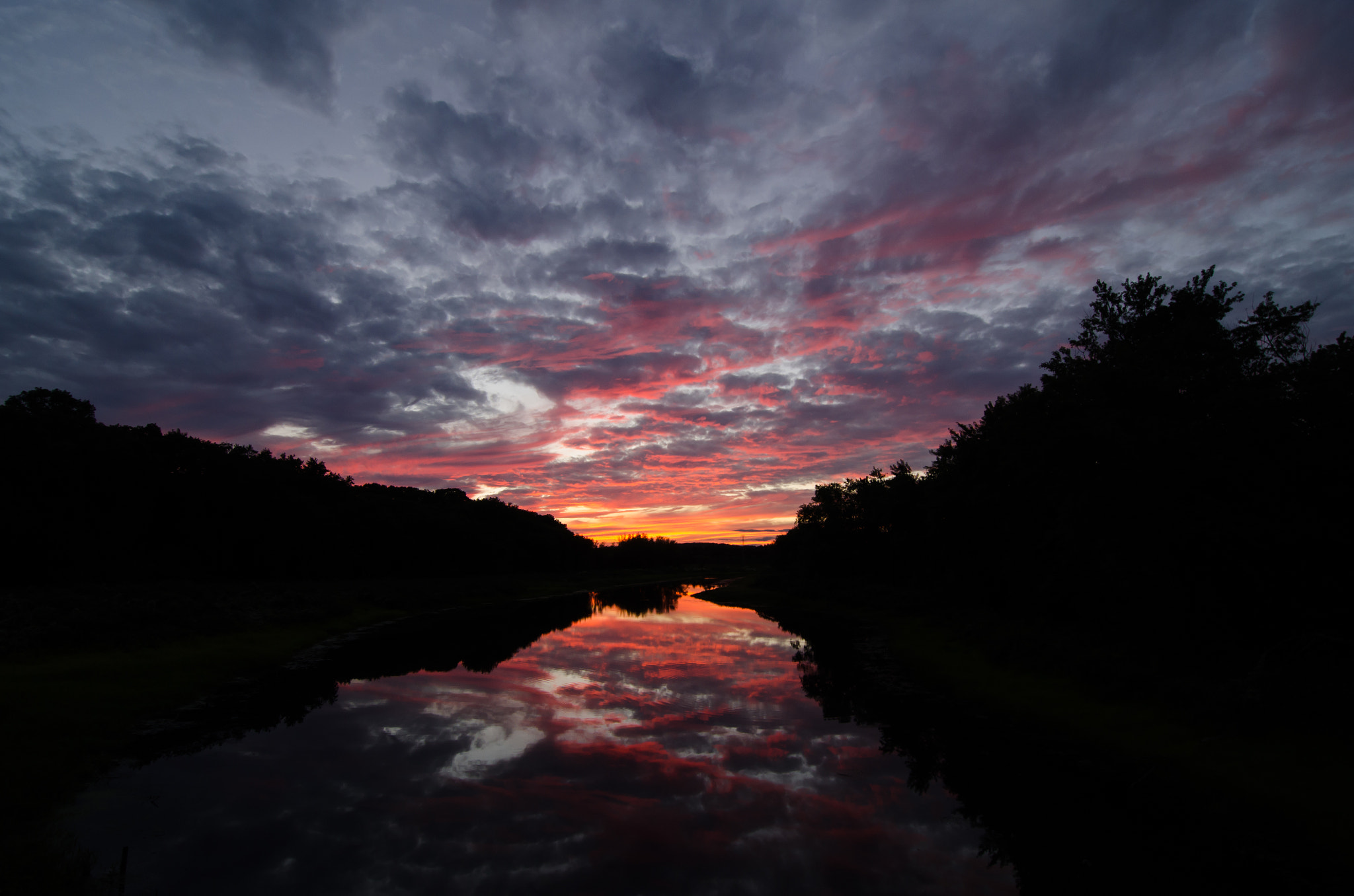 Tokina AT-X Pro 11-16mm F2.8 DX sample photo. Reflect photography
