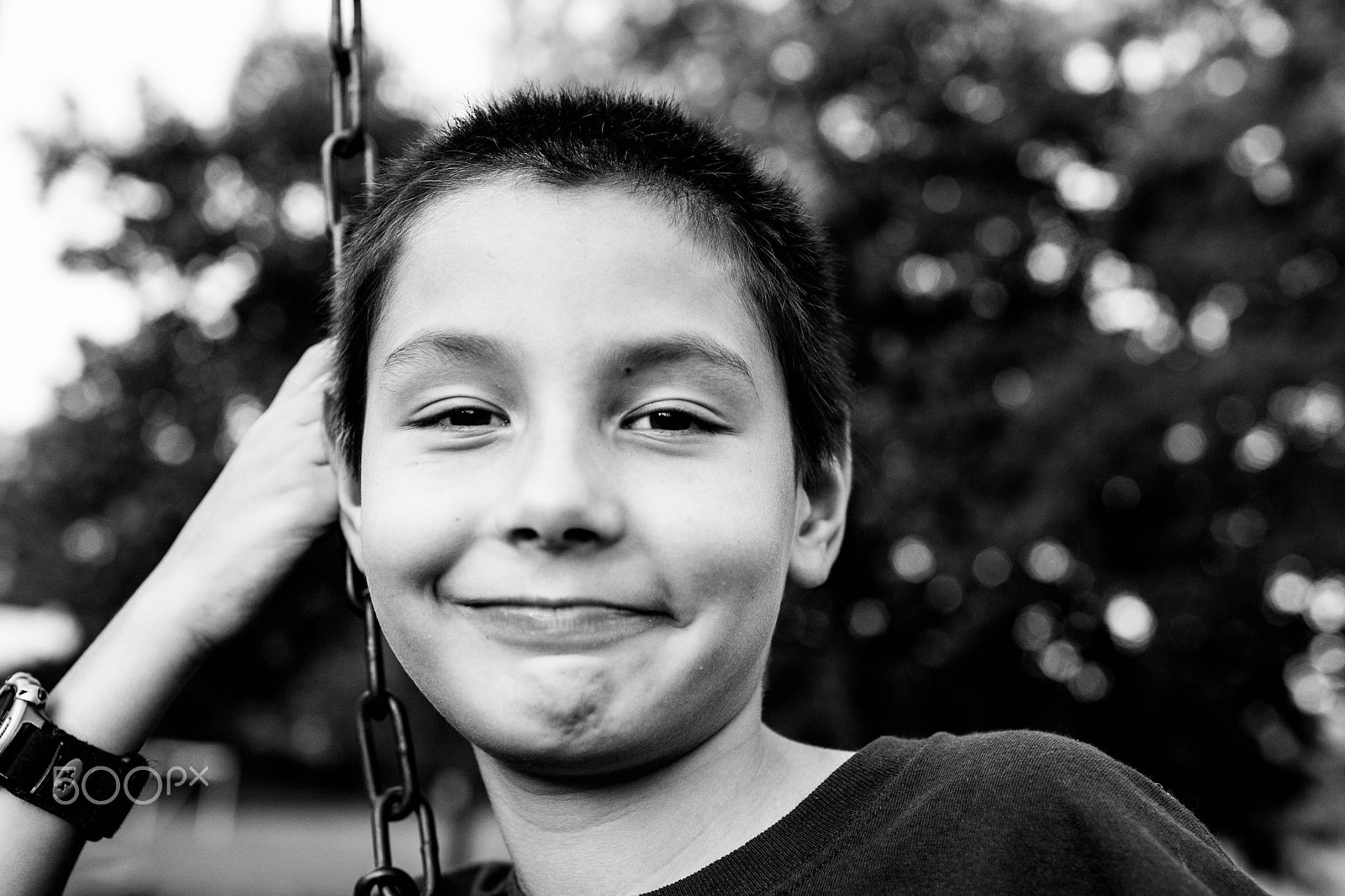Canon EF 35mm F1.4L USM sample photo. Eveningminute bw photography