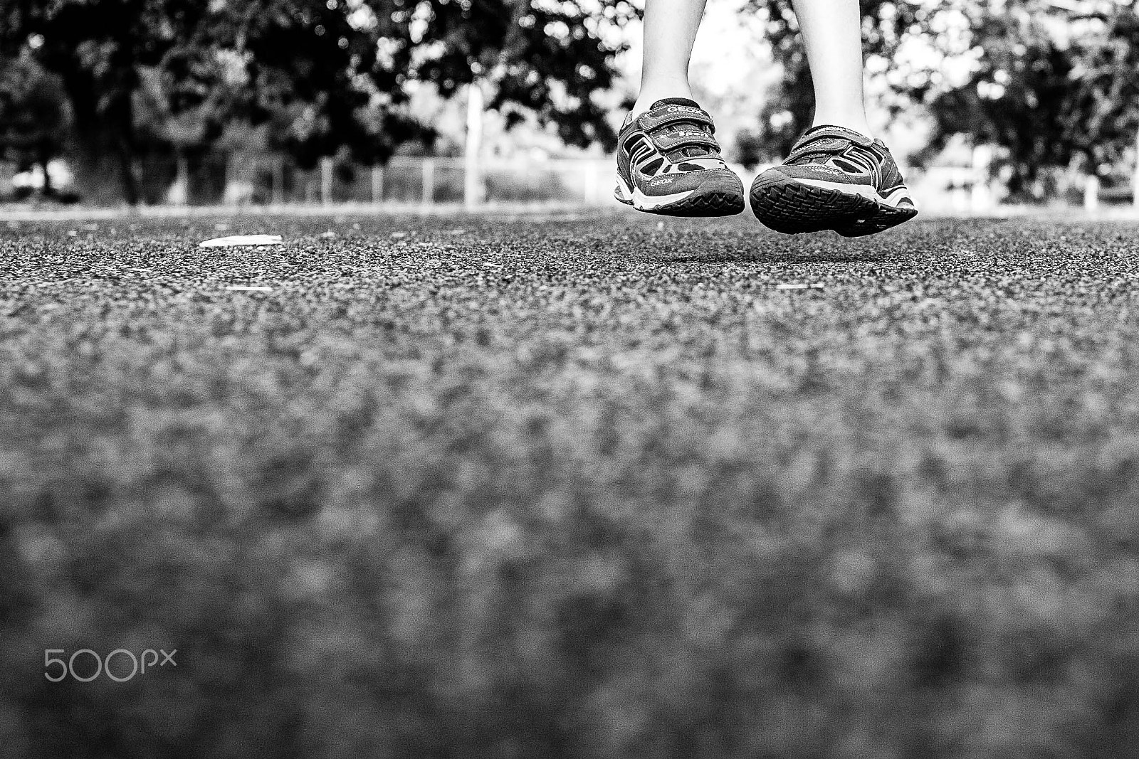 Canon EF 35mm F1.4L USM sample photo. Eveningminute bw photography
