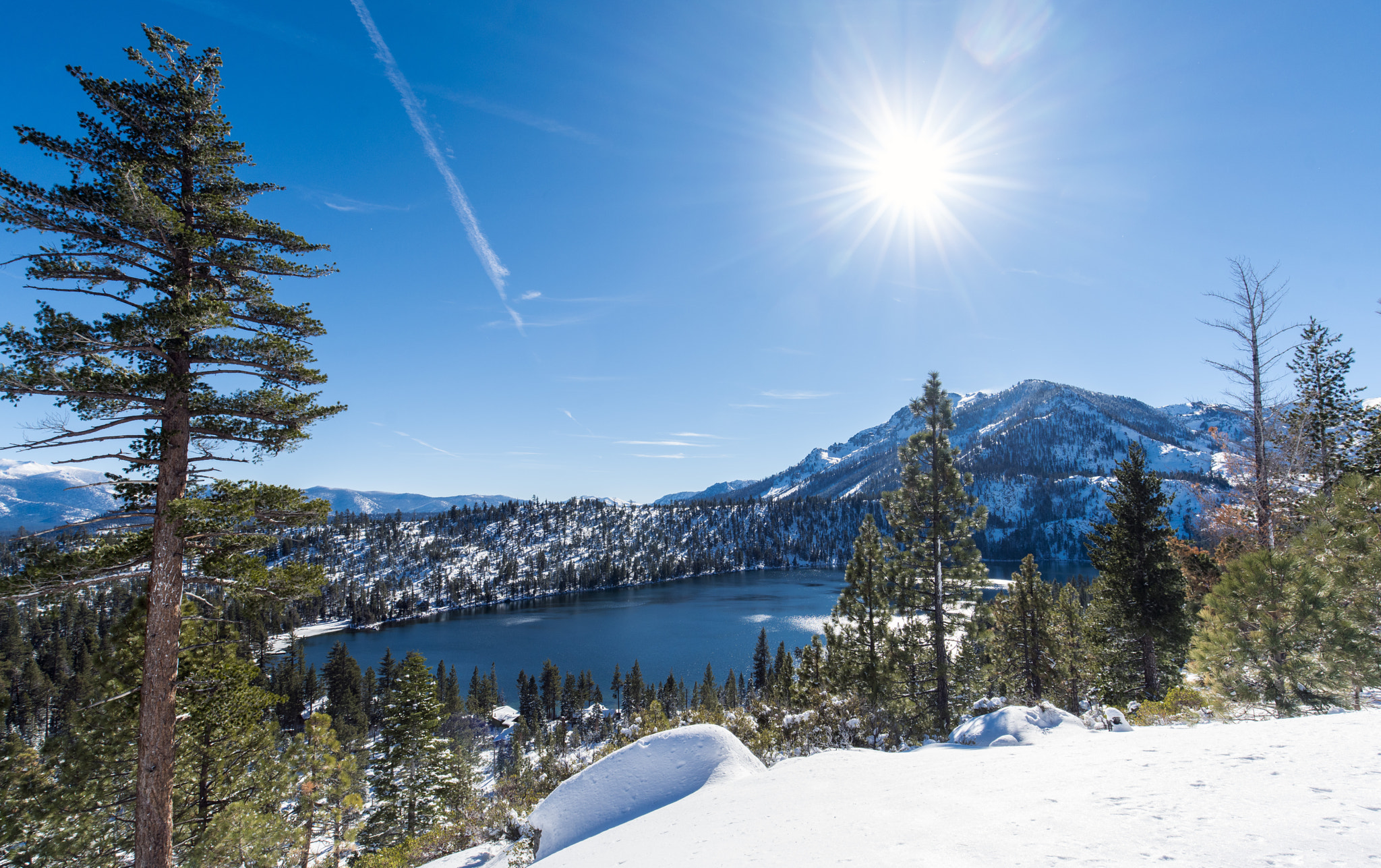 Sony a7R II + Canon EF 16-35mm F4L IS USM sample photo. Winter sun in tahoe photography