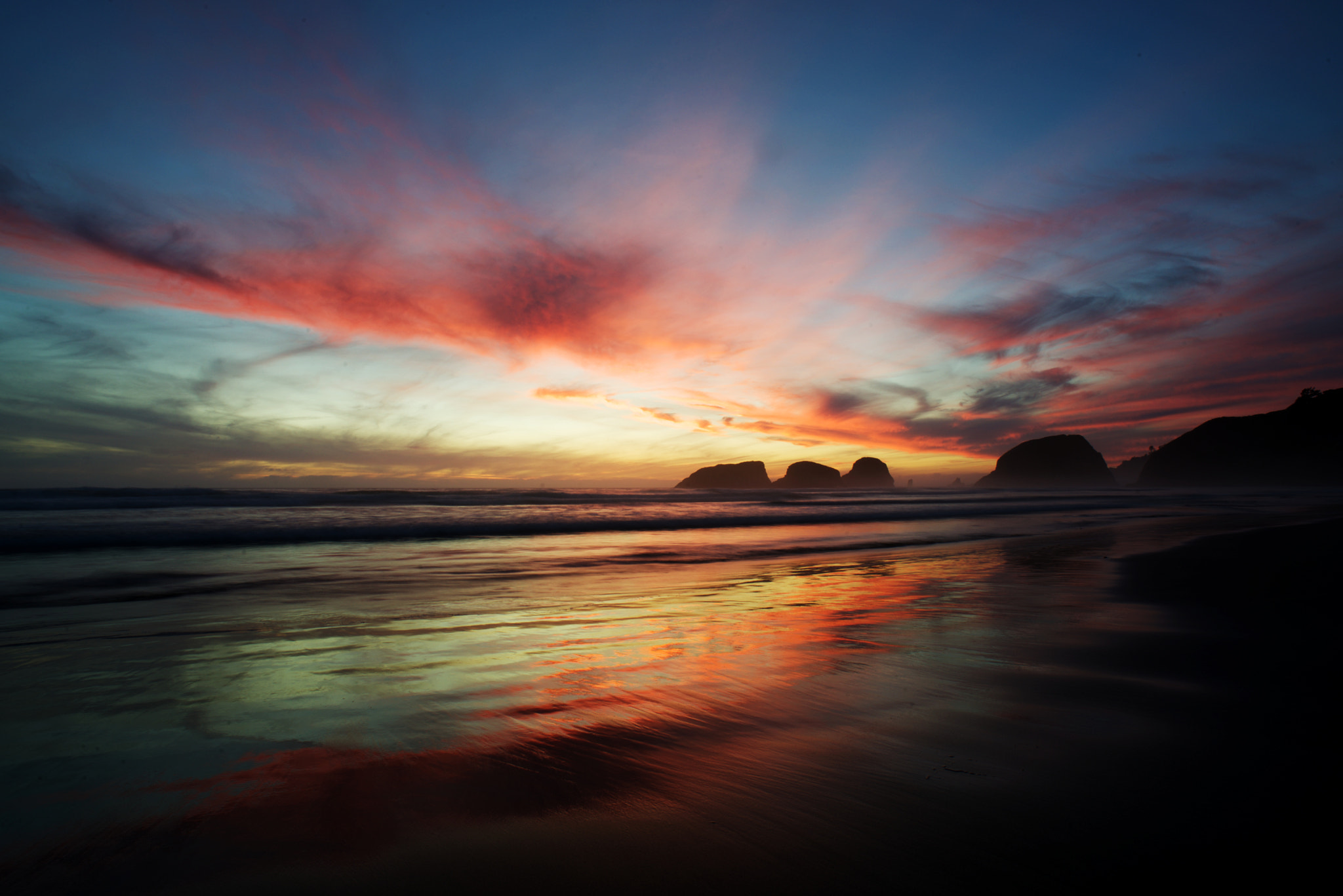 Nikon D600 + AF Nikkor 50mm f/1.8 sample photo. Cannon beach sunset photography