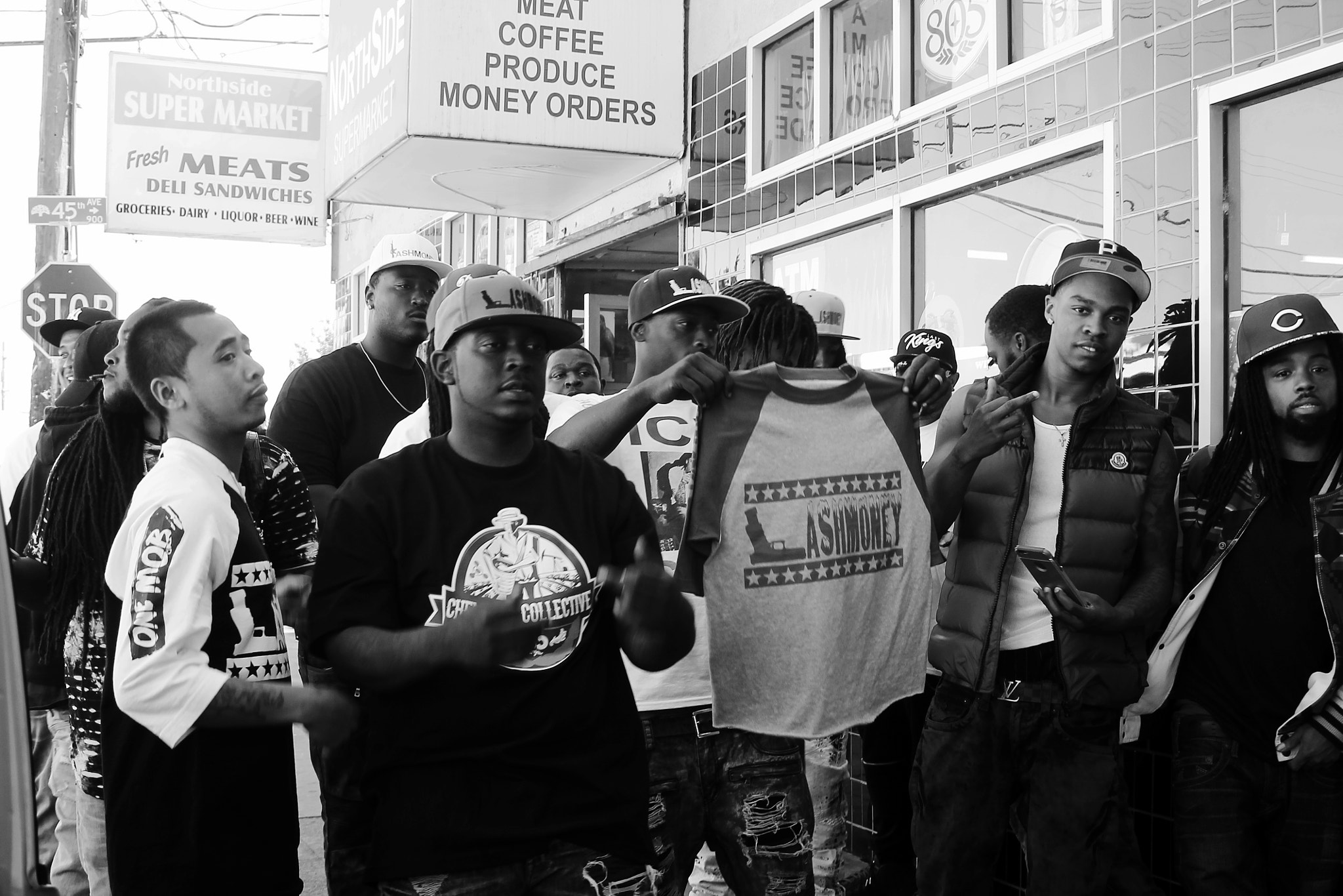 Canon EOS 1100D (EOS Rebel T3 / EOS Kiss X50) sample photo. Pull up. (music video shoot) photography