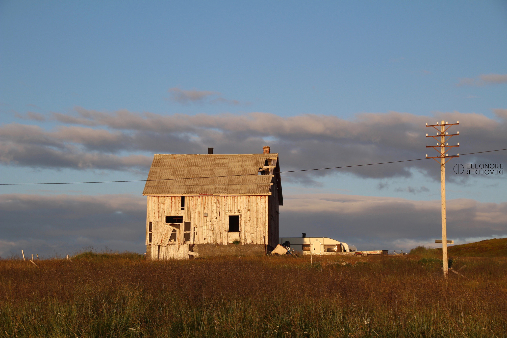 Sigma 18-250mm F3.5-6.3 DC OS HSM sample photo. Lonely house photography