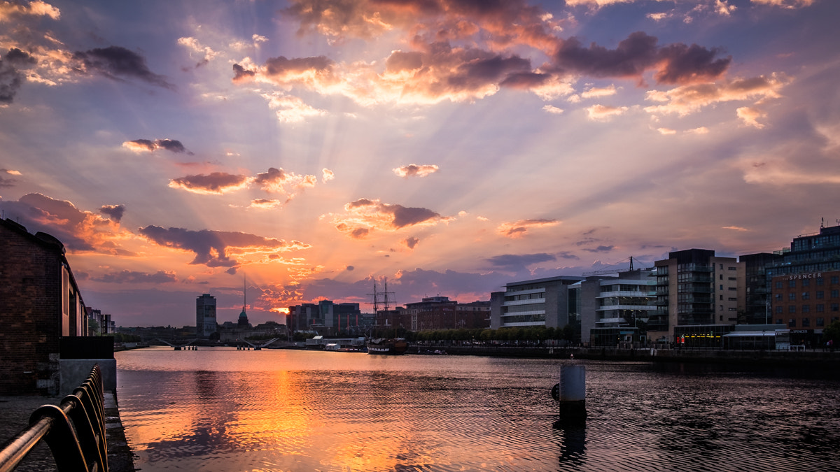 Fujifilm X-E2 + Fujifilm XF 18mm F2 R sample photo. The sunset - dublin, ireland - cityscape photography photography