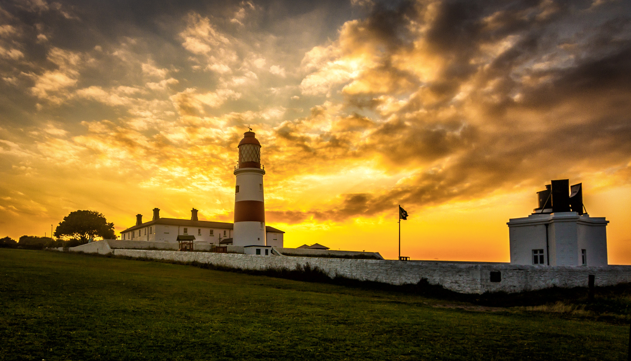 Sigma 10-20mm F3.5 EX DC HSM sample photo. Souter lighthouse sunset photography