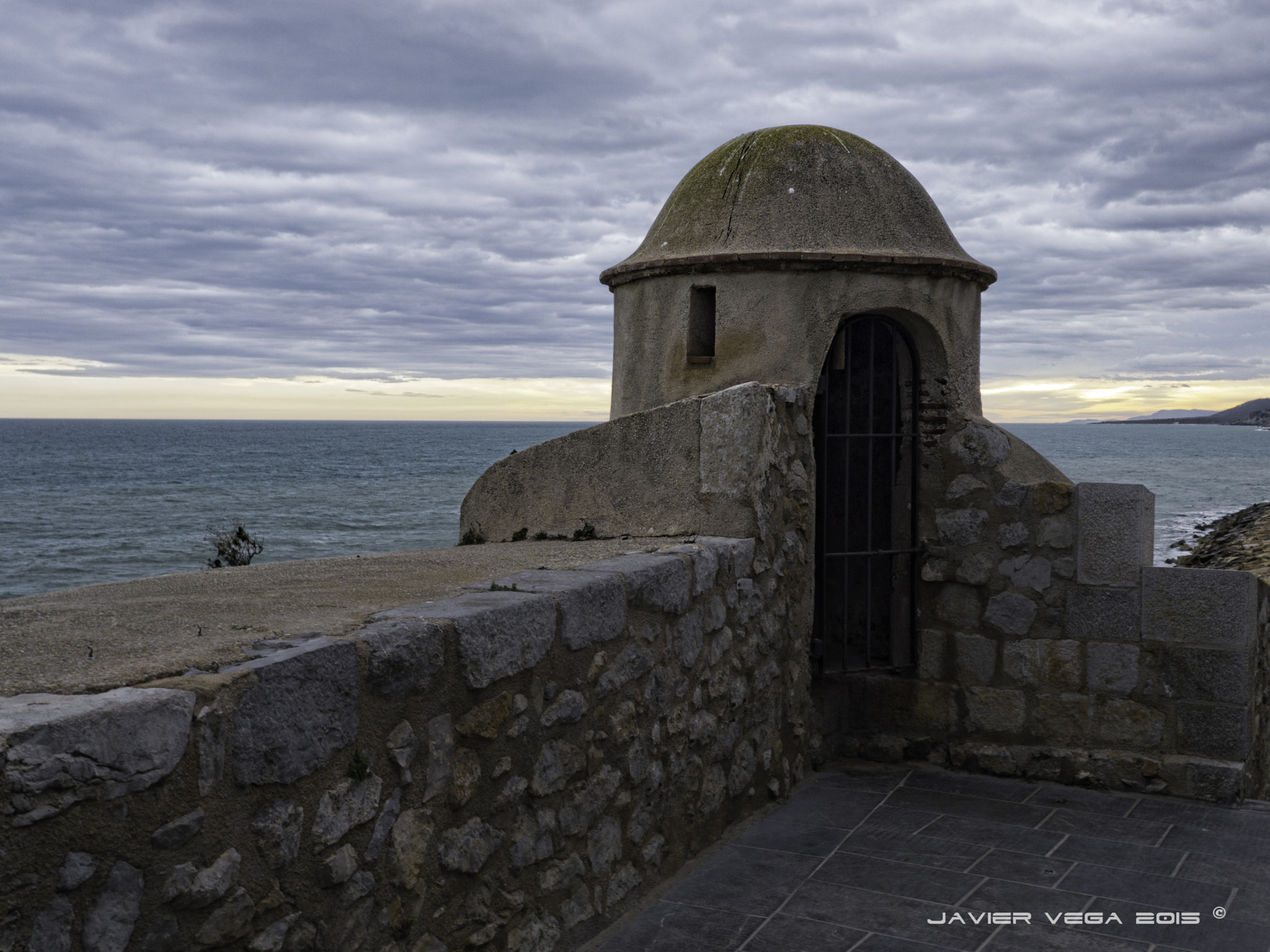 LUMIX G VARIO PZ 14-42/F3.5-5.6 sample photo. Con vistas al mar. photography