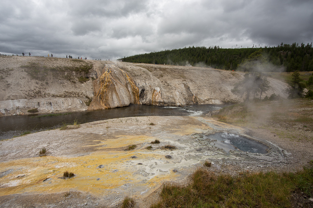 Canon EOS 6D + Sigma 15-30mm f/3.5-4.5 EX DG Aspherical sample photo. Yellowtone geyser near oldfaithfull photography