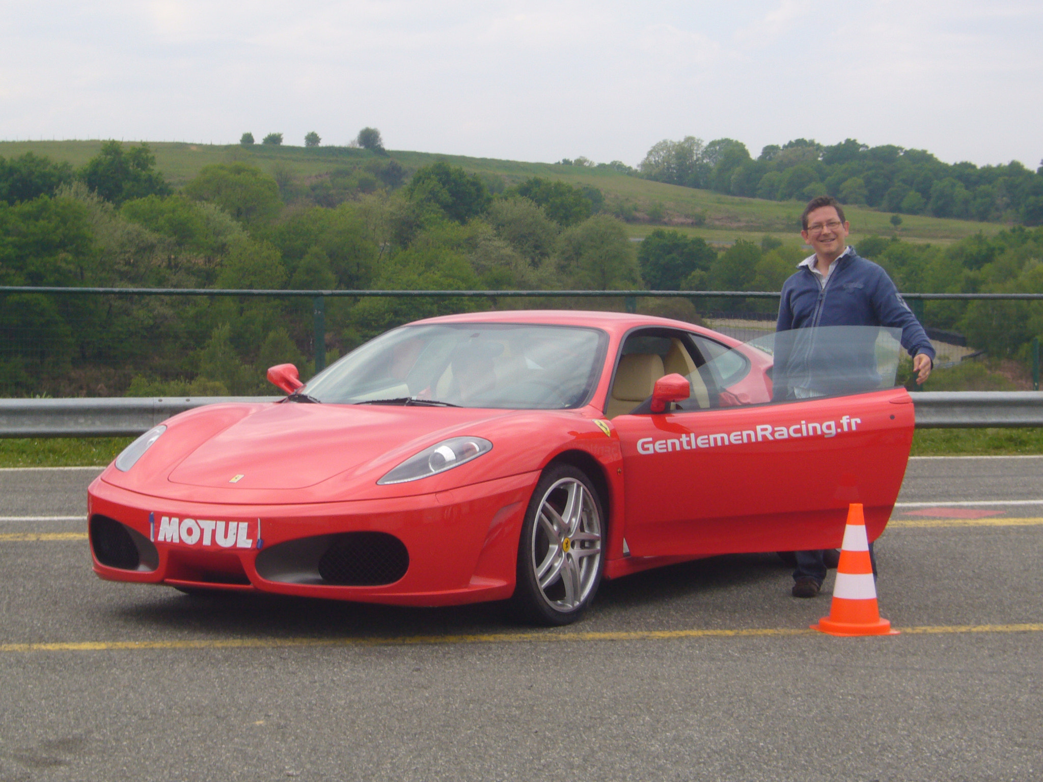 Panasonic DMC-FX9 sample photo. Ferrari f430 my preferred : so happy photography