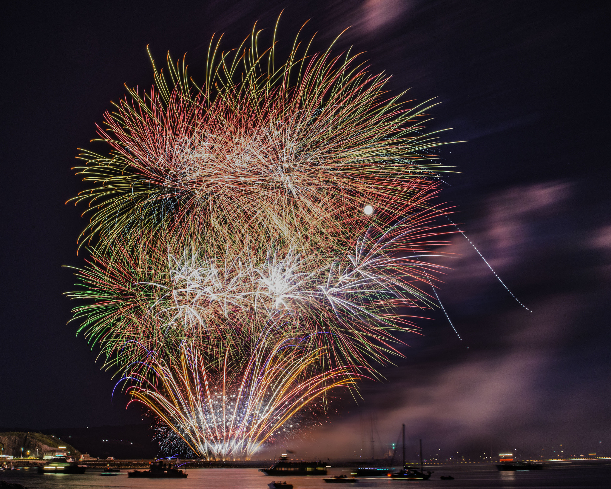 AF Zoom-Nikkor 28-80mm f/3.3-5.6G sample photo. Starfire photography