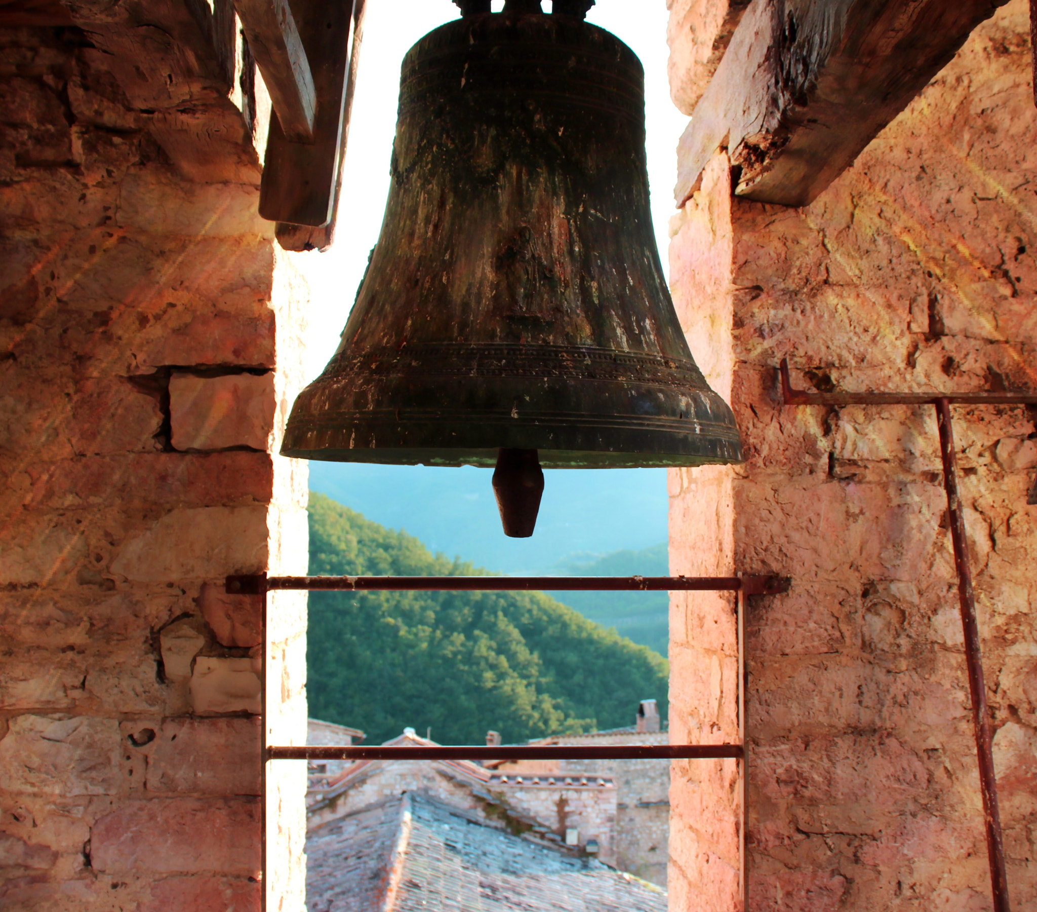 Canon EF-S 18-55mm F3.5-5.6 IS II sample photo. Italian bell photography
